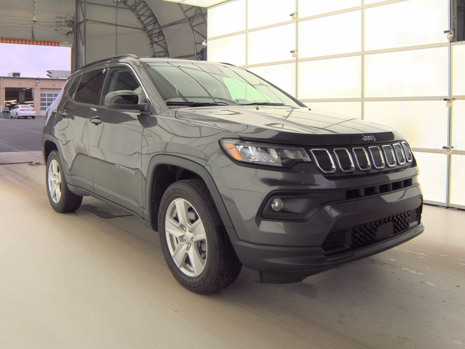 JEEP LATITUDE - 5