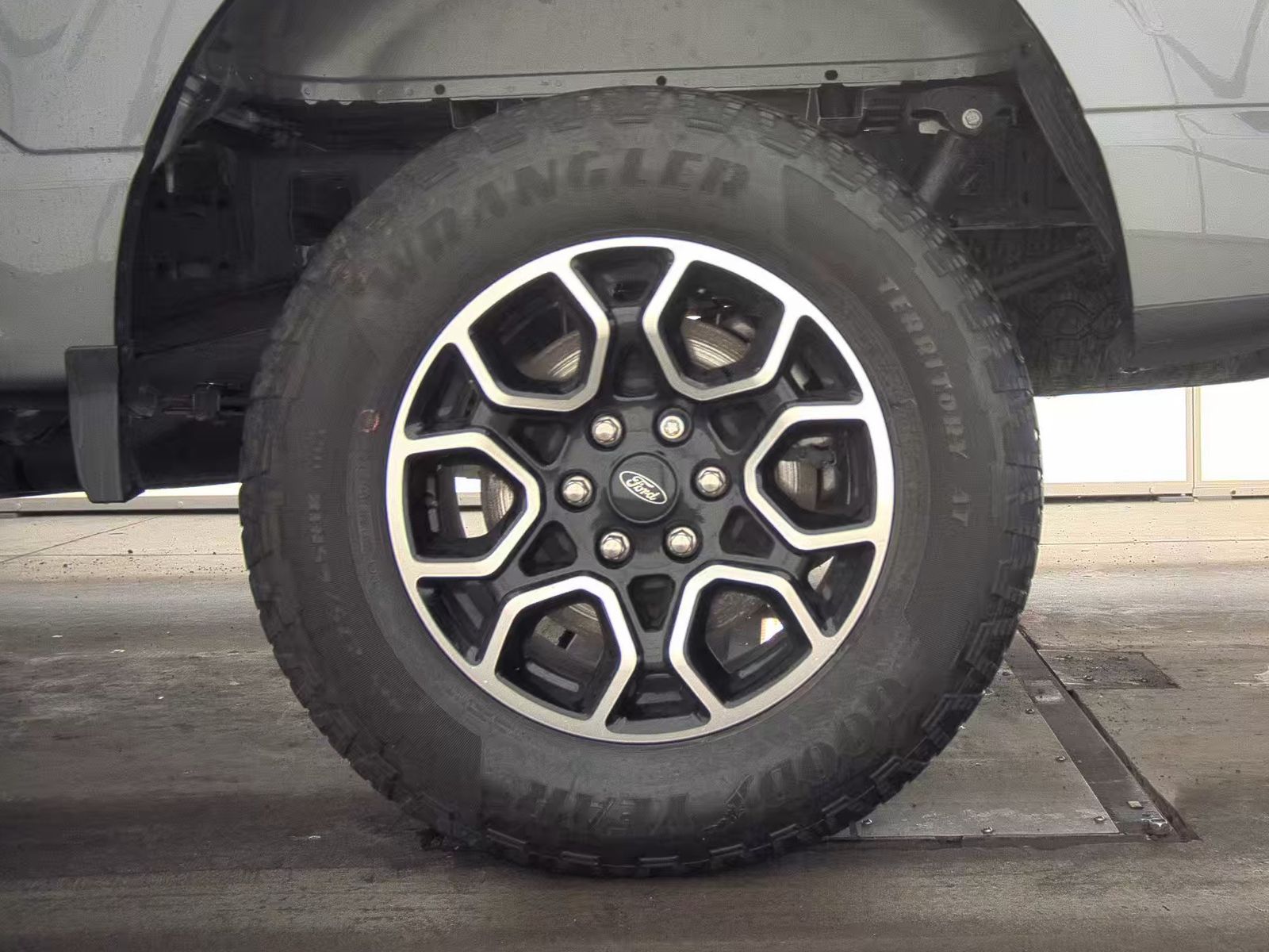 2023 Ford F-150 XLT AWD