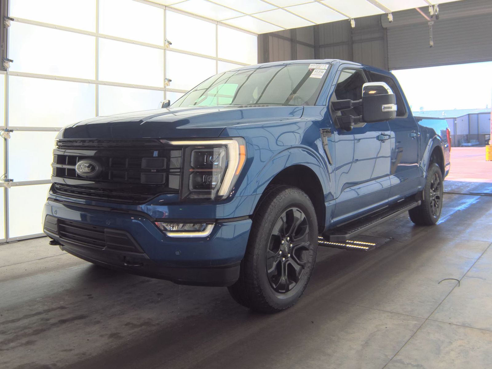 2022 Ford F-150 Lariat AWD