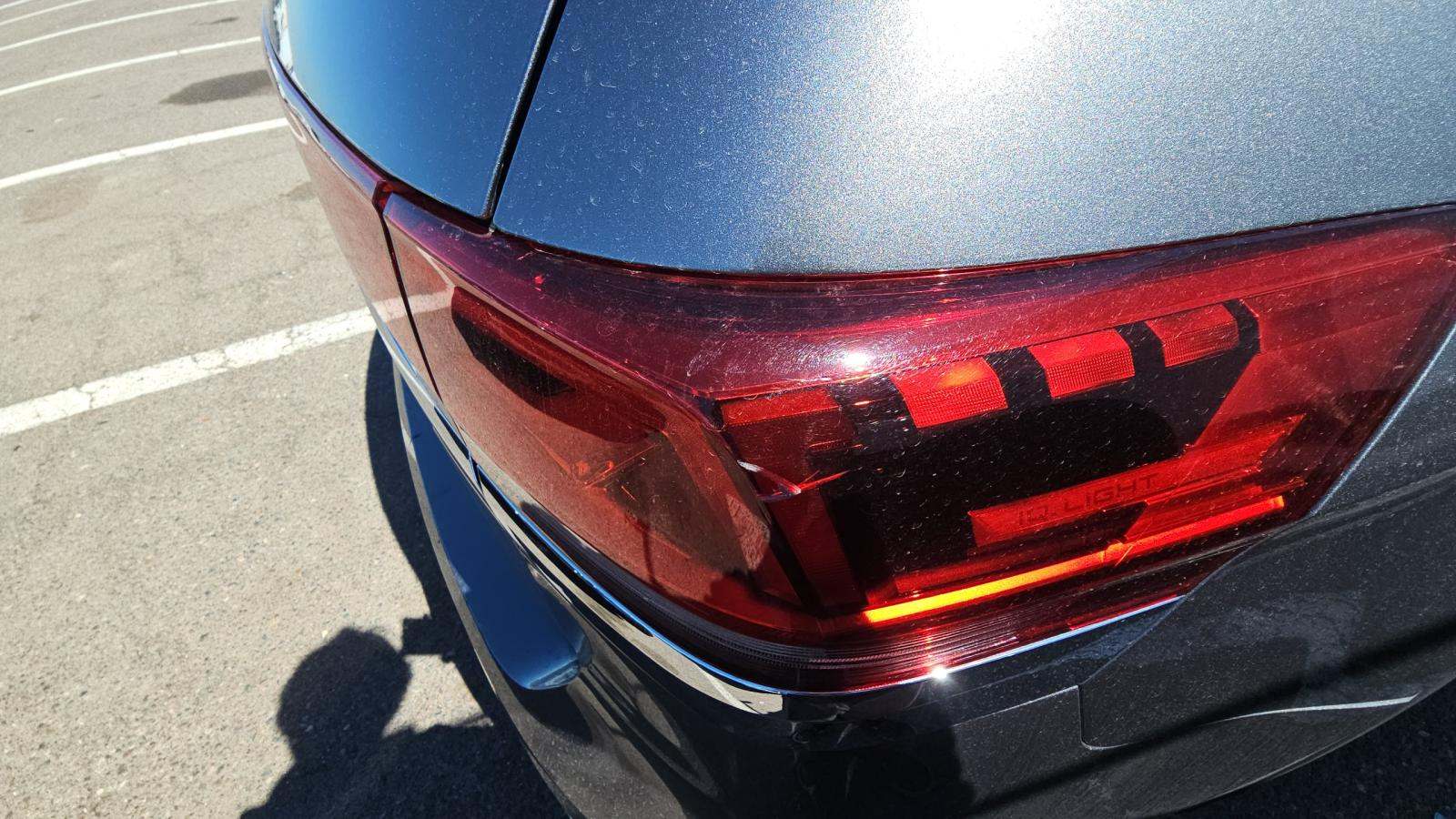 2025 Volkswagen Atlas 2.0T SE FWD