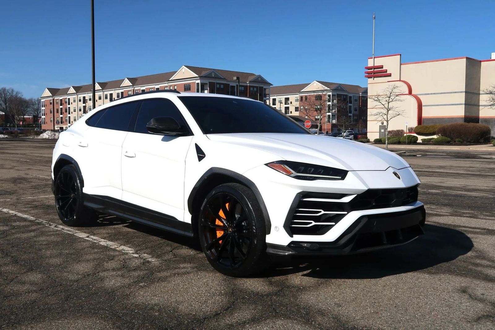 2022 Lamborghini Urus Pearl Capsule AWD