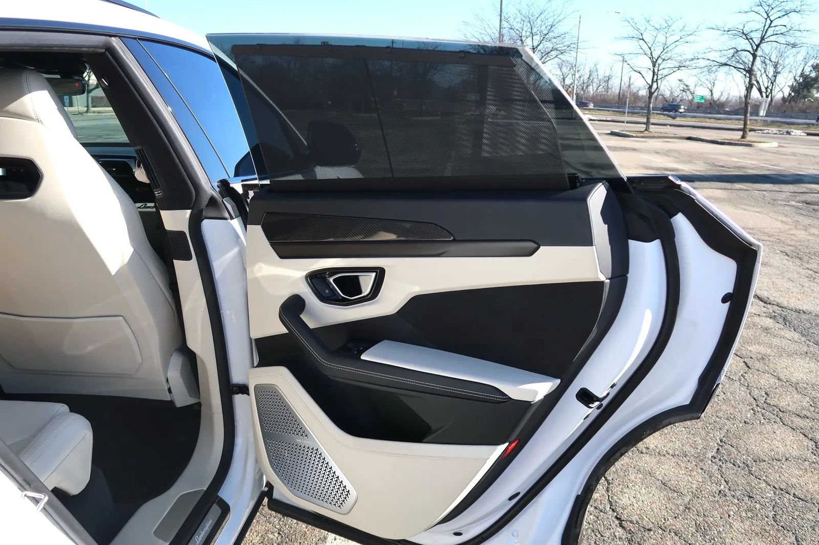 2022 Lamborghini Urus Pearl Capsule AWD