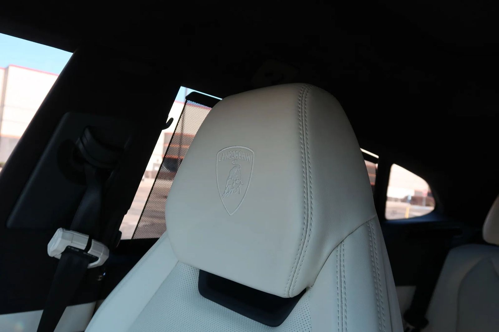 2022 Lamborghini Urus Pearl Capsule AWD