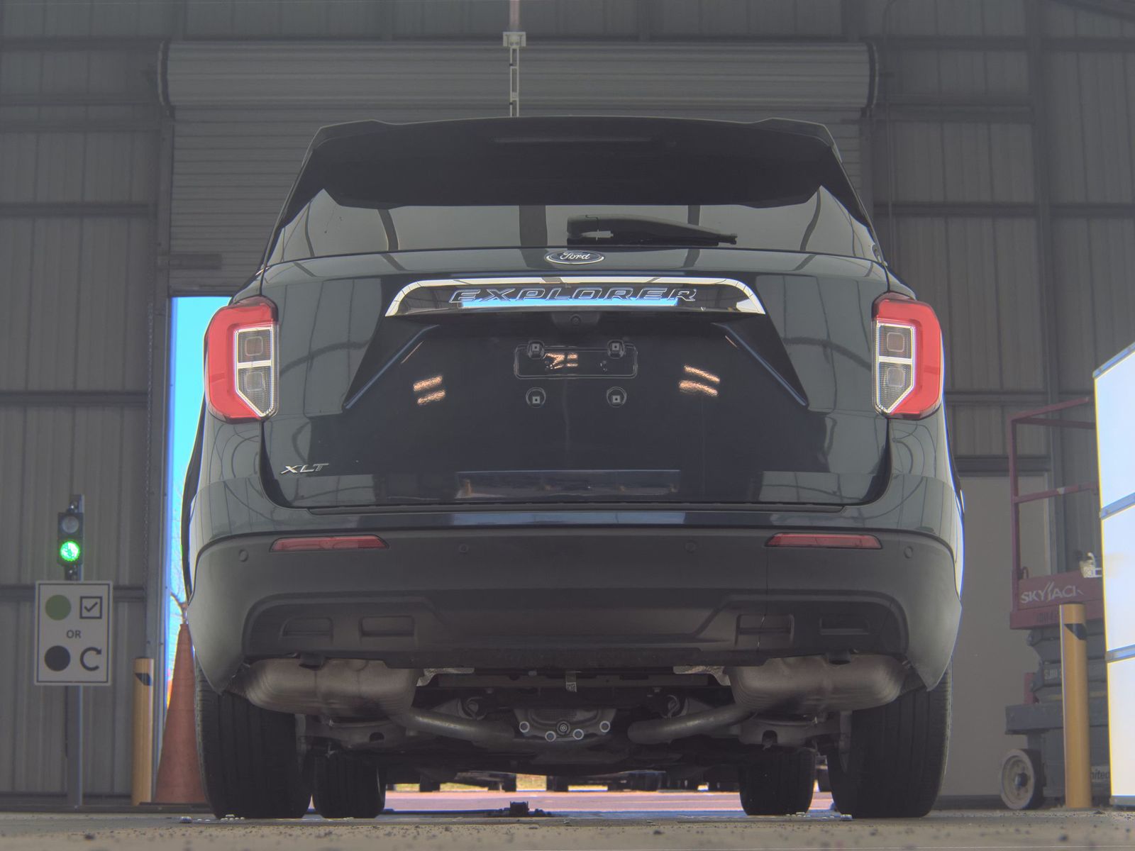 2023 Ford Explorer XLT FWD