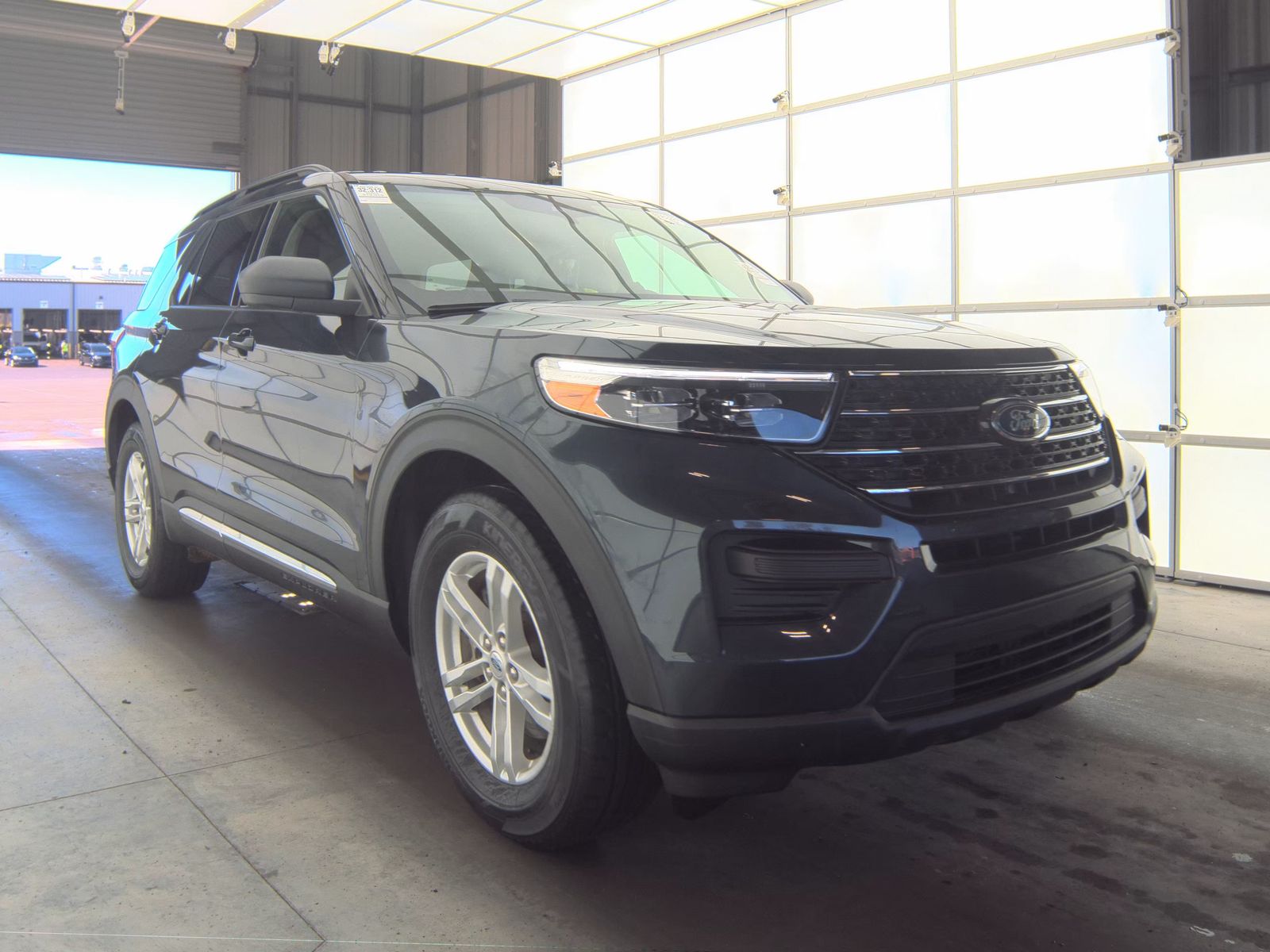 2023 Ford Explorer XLT FWD