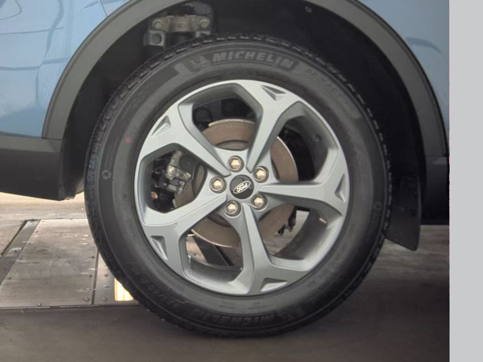 2025 Ford Escape Hybrid ST-Line Elite AWD