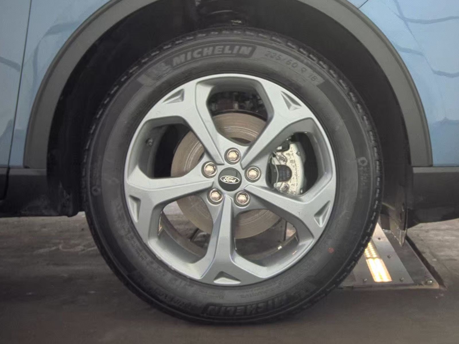 2025 Ford Escape Hybrid ST-Line Elite AWD