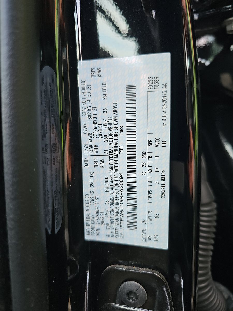 2025 Ford F-150 Hybrid Lariat AWD