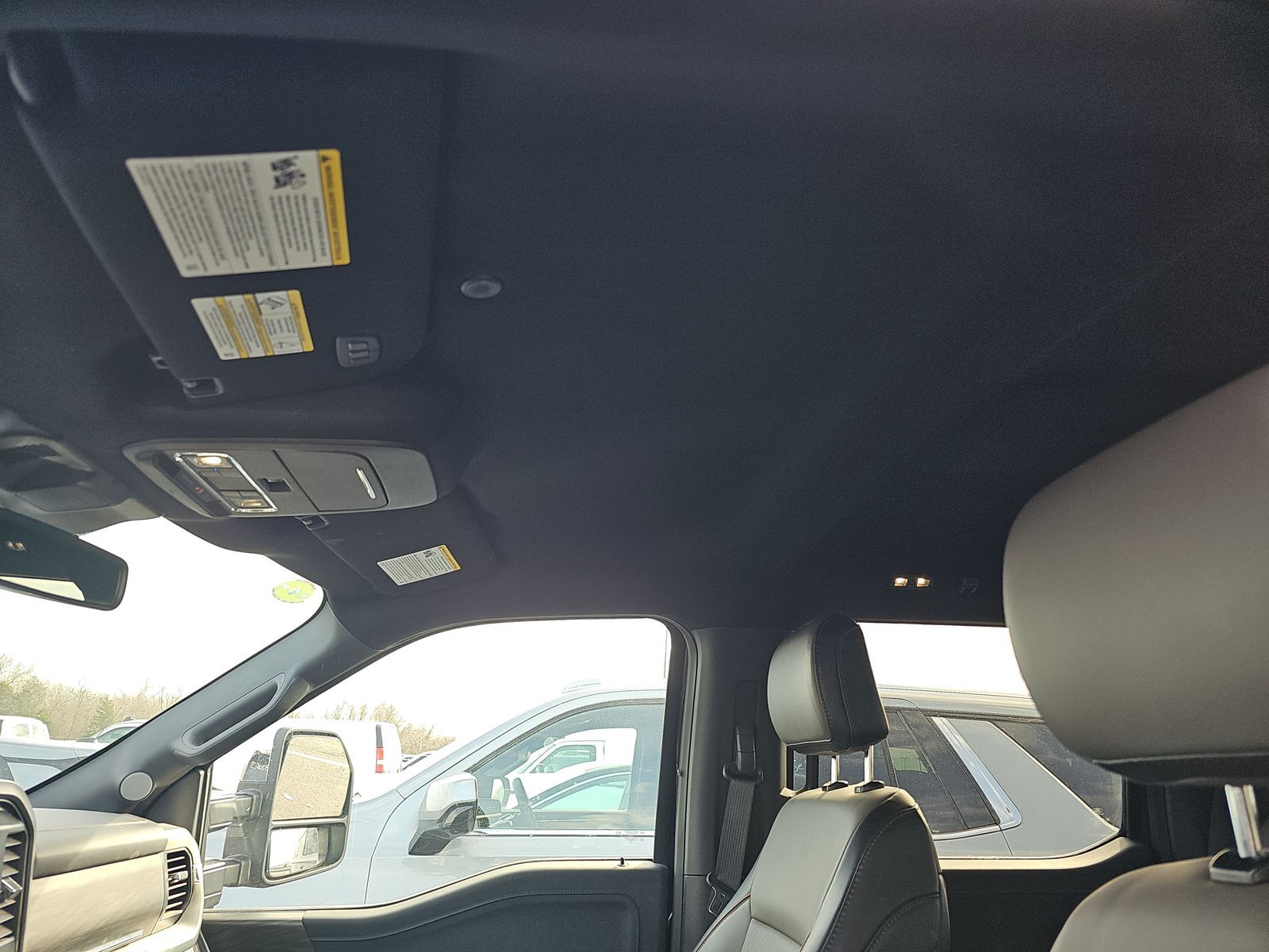 2025 Ford F-150 Hybrid Lariat AWD