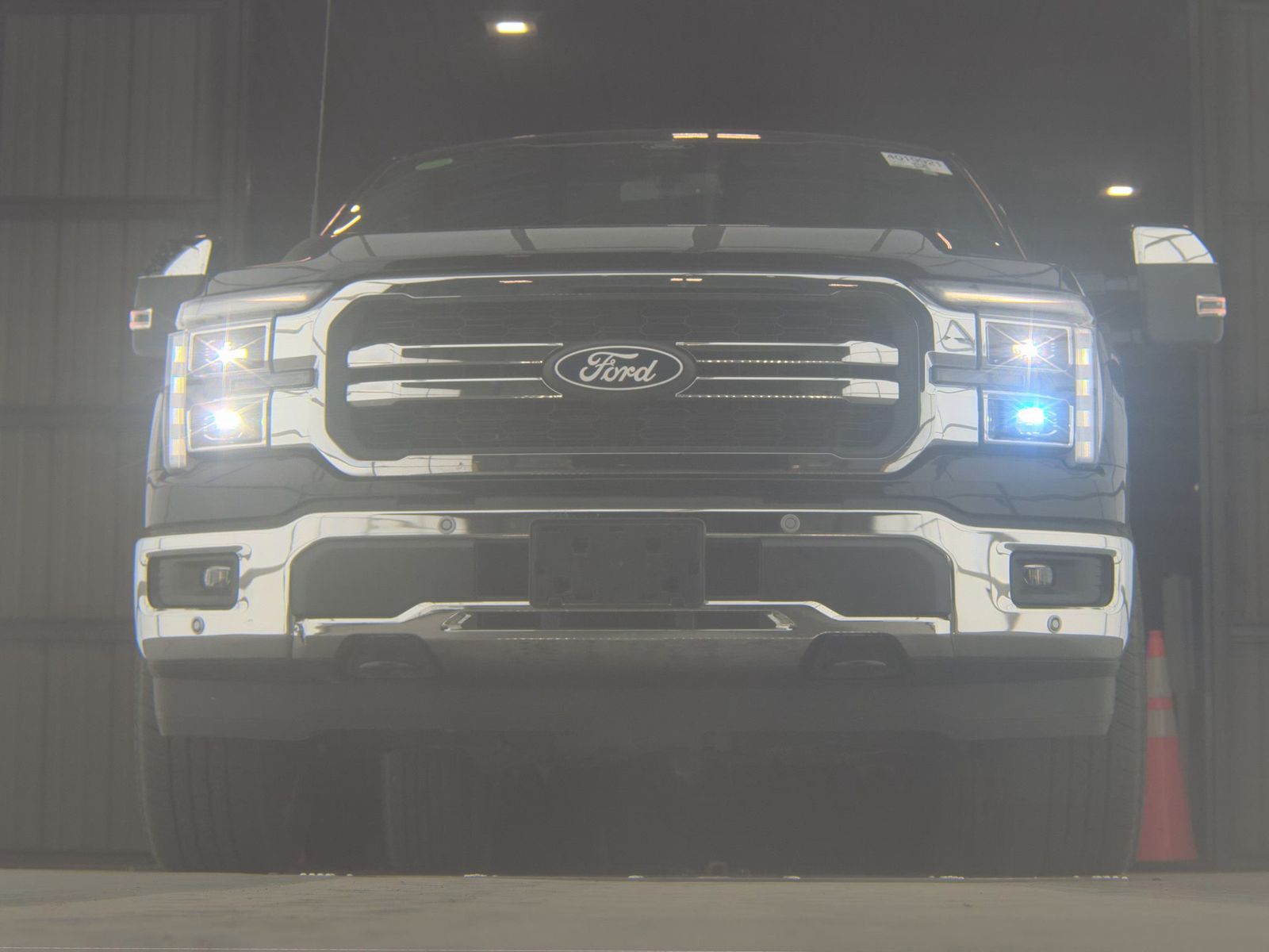 2025 Ford F-150 Hybrid Lariat AWD