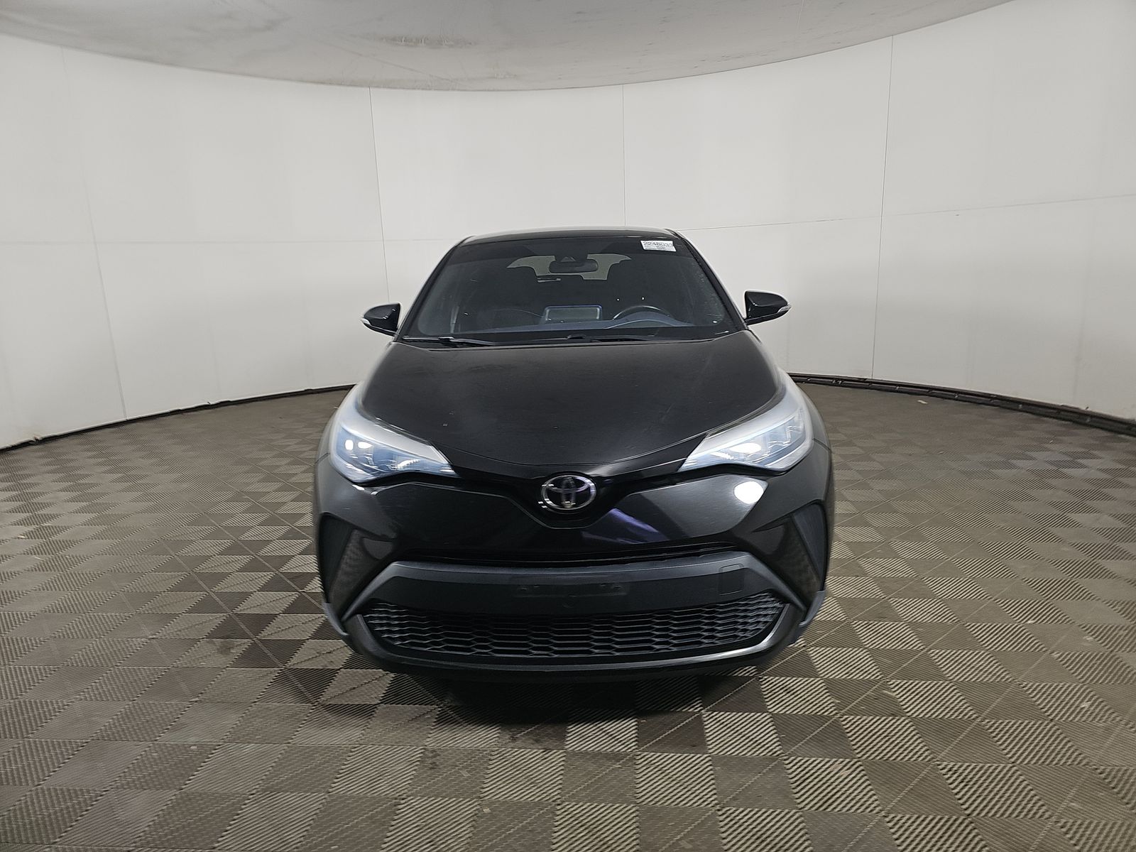 2021 Toyota C-HR XLE FWD