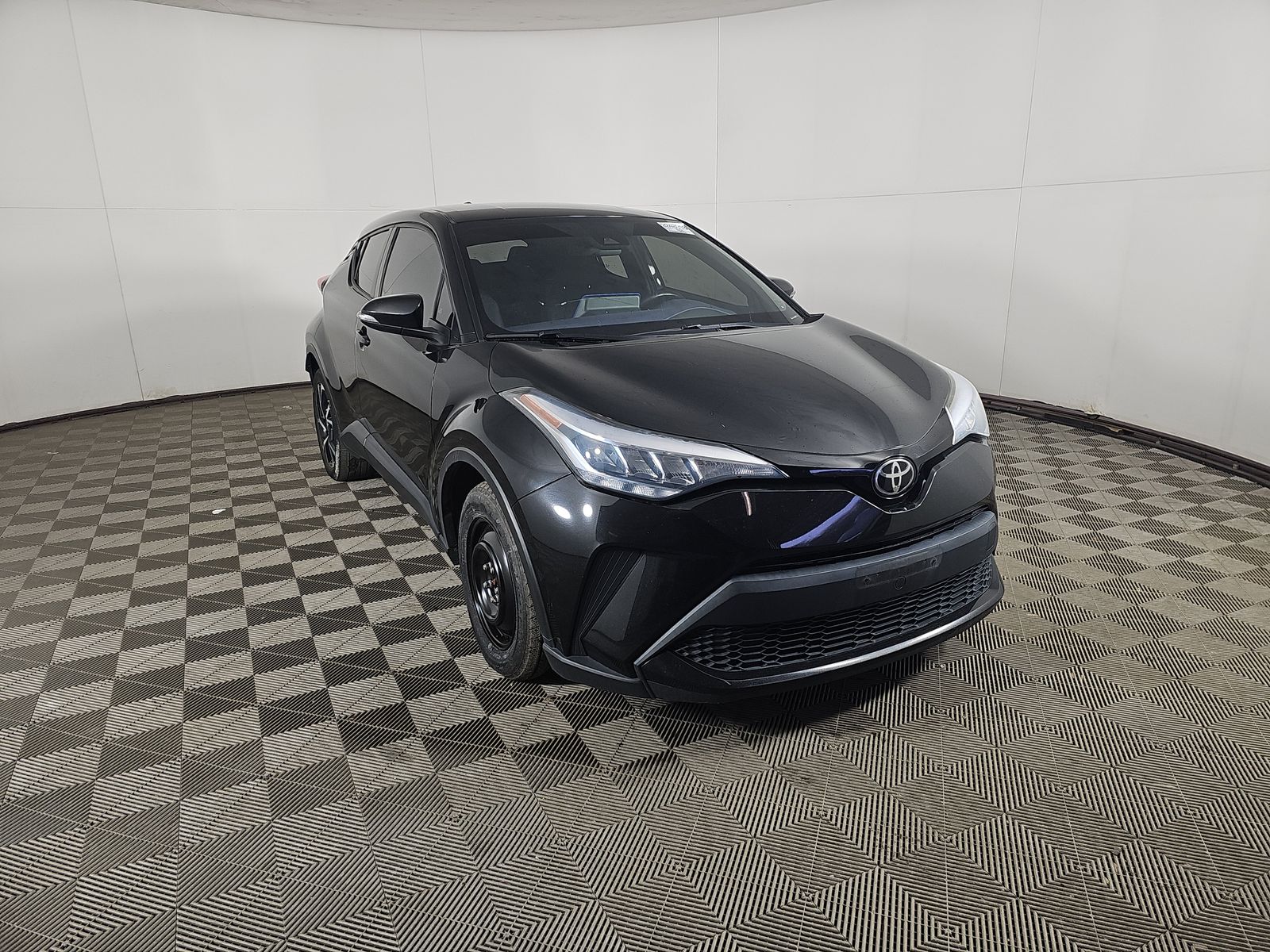 2021 Toyota C-HR XLE FWD
