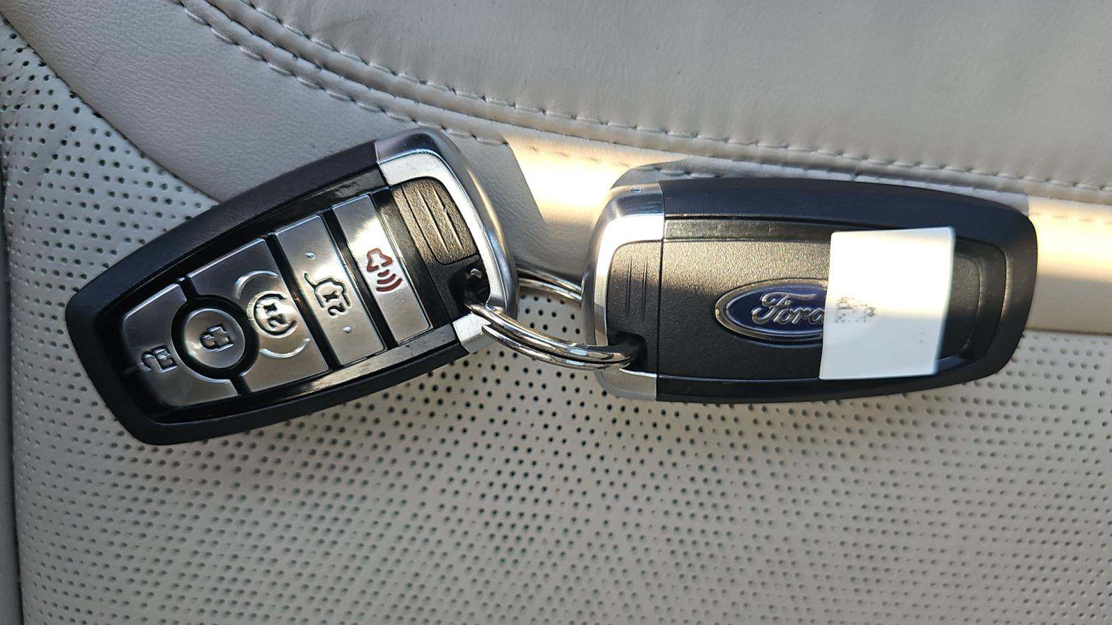 2023 Ford Explorer Platinum AWD