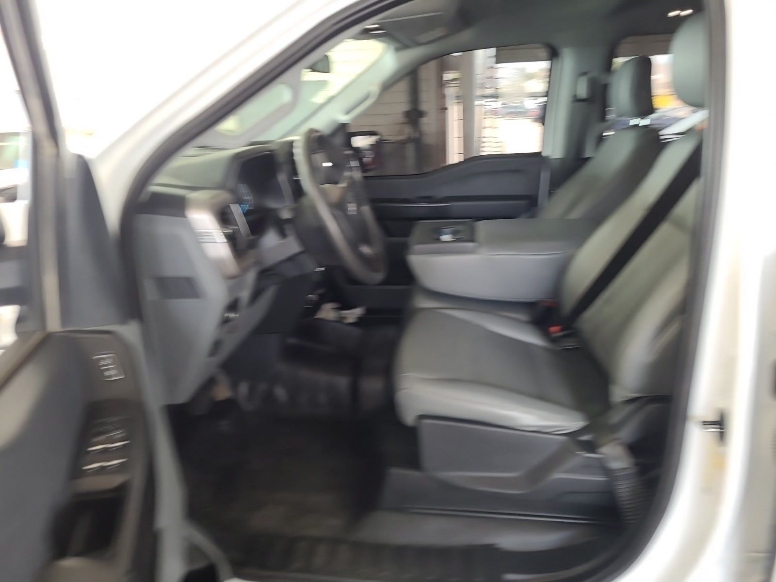 2022 Ford F-150 XL AWD