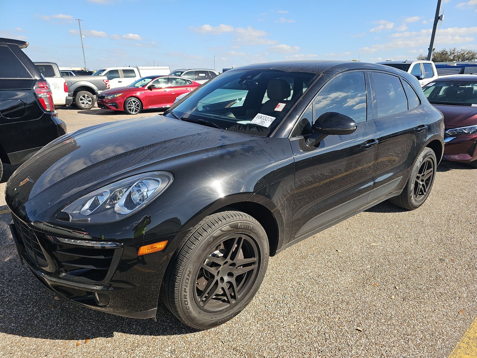 2018 Porsche Macan Base AWD