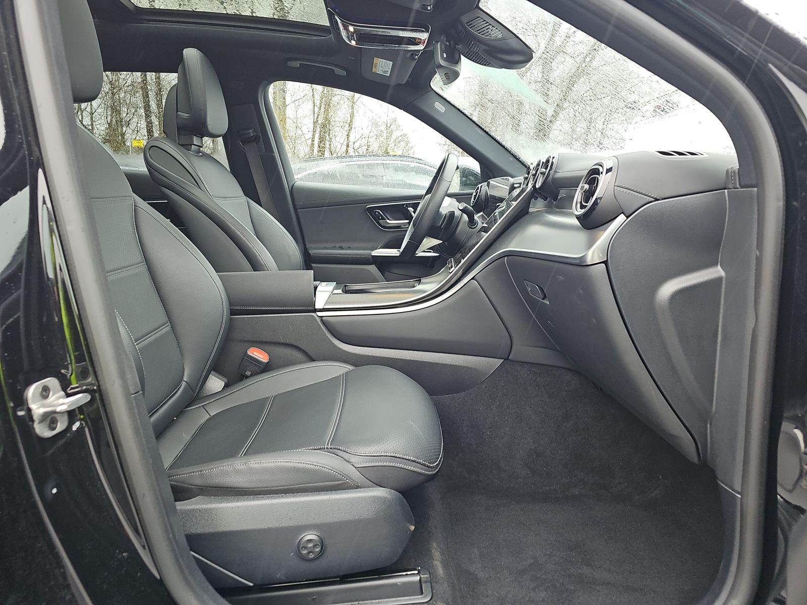 2024 Mercedes-Benz GLC GLC 300 RWD