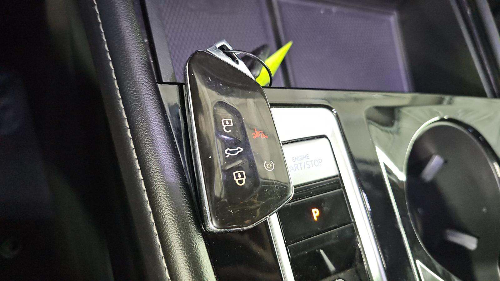 2024 Volkswagen Atlas 2.0T SE AWD