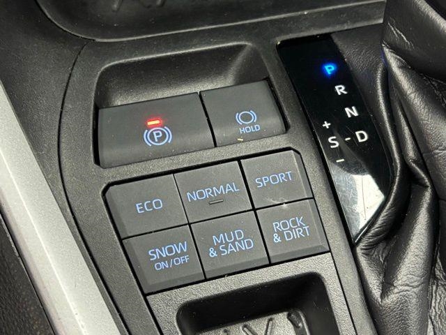 2021 Toyota RAV4 XLE AWD