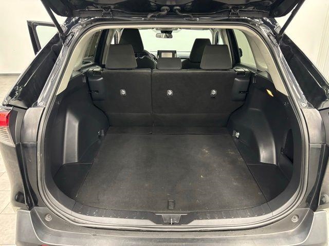 2021 Toyota RAV4 XLE AWD