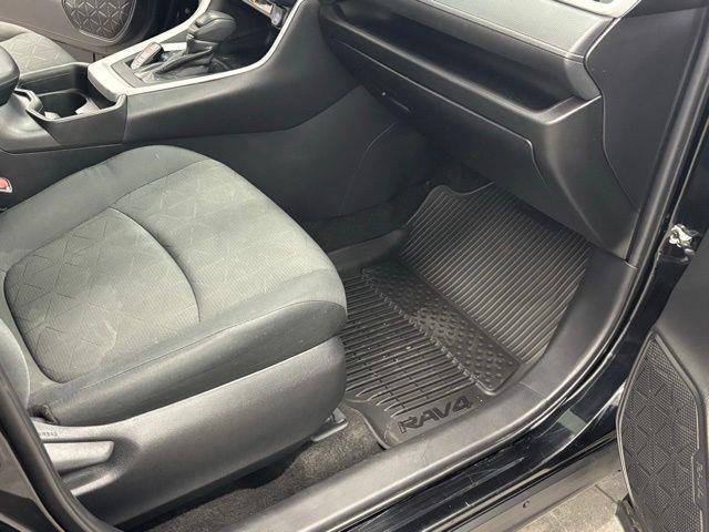 2021 Toyota RAV4 XLE AWD