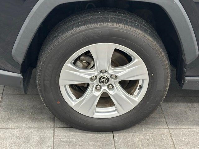 2021 Toyota RAV4 XLE AWD