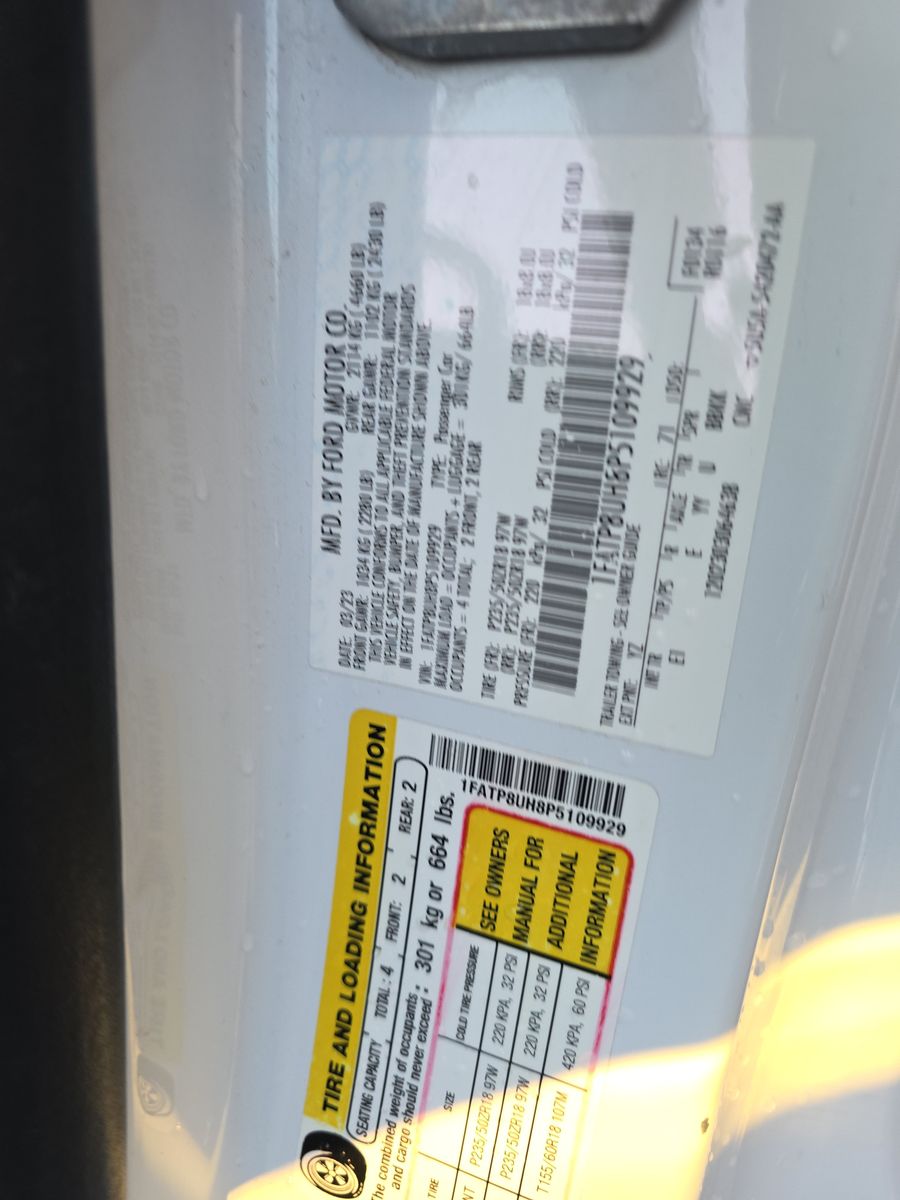 2023 Ford Mustang EcoBoost FWD