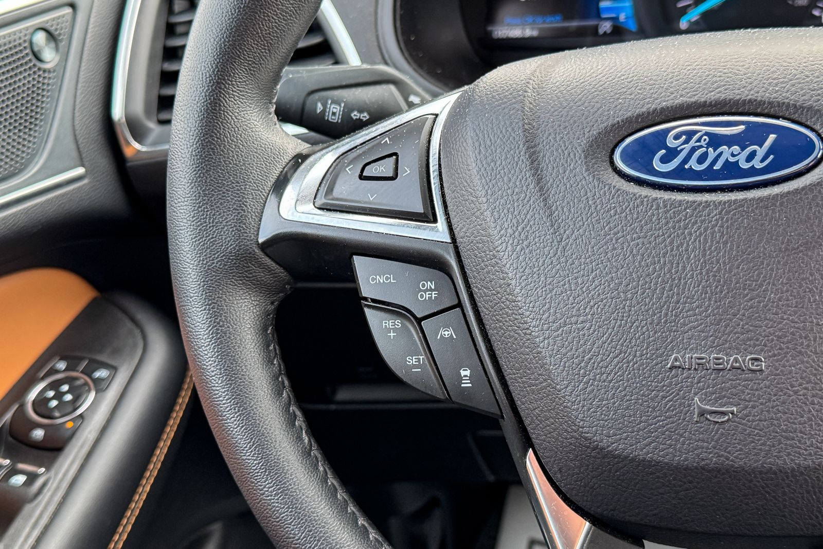 2024 Ford Edge Titanium AWD