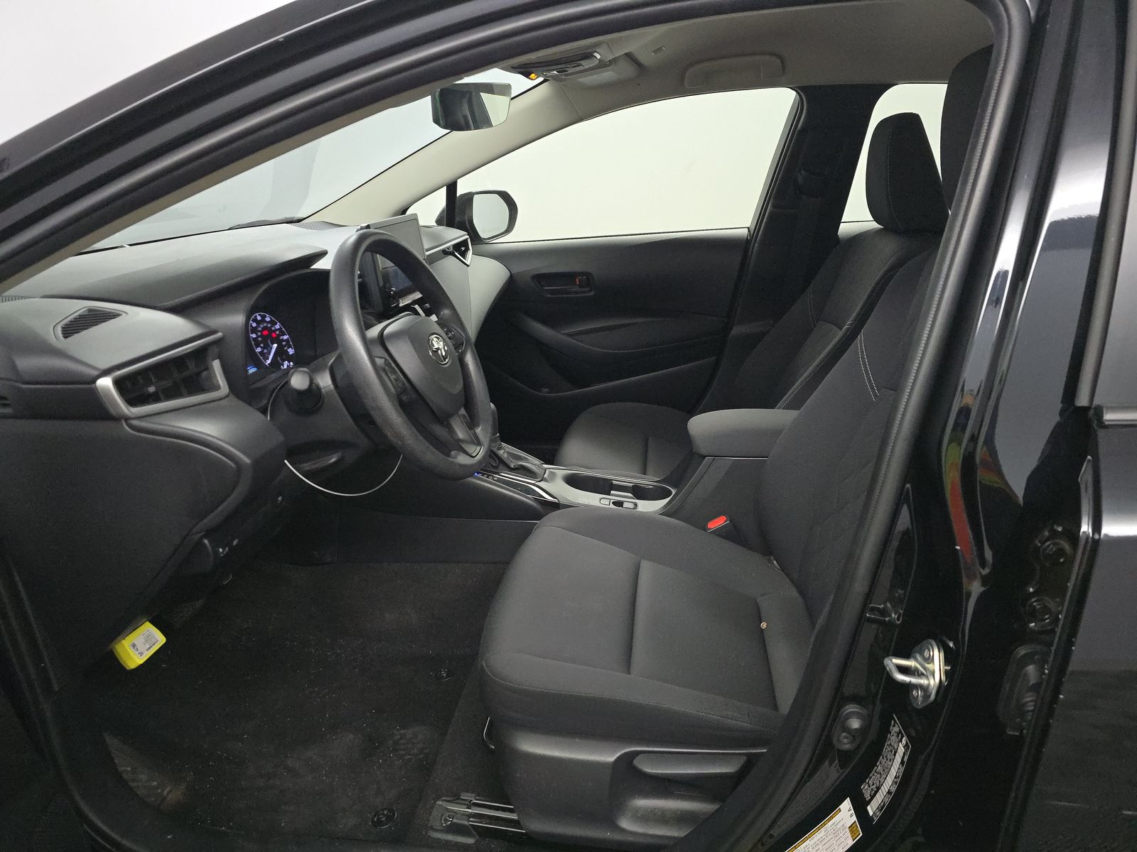 2025 Toyota Corolla Hybrid LE FWD