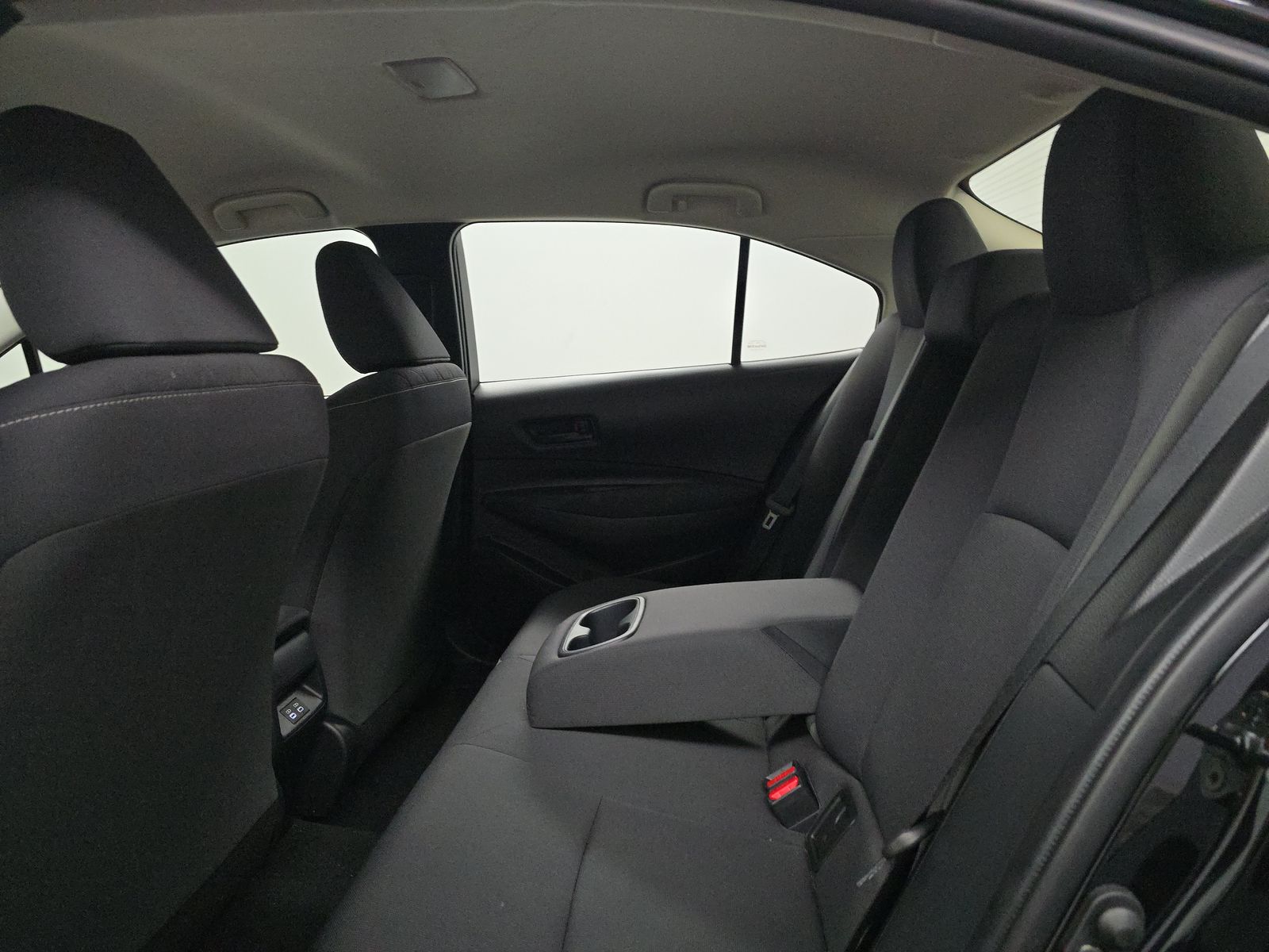 2025 Toyota Corolla Hybrid LE FWD