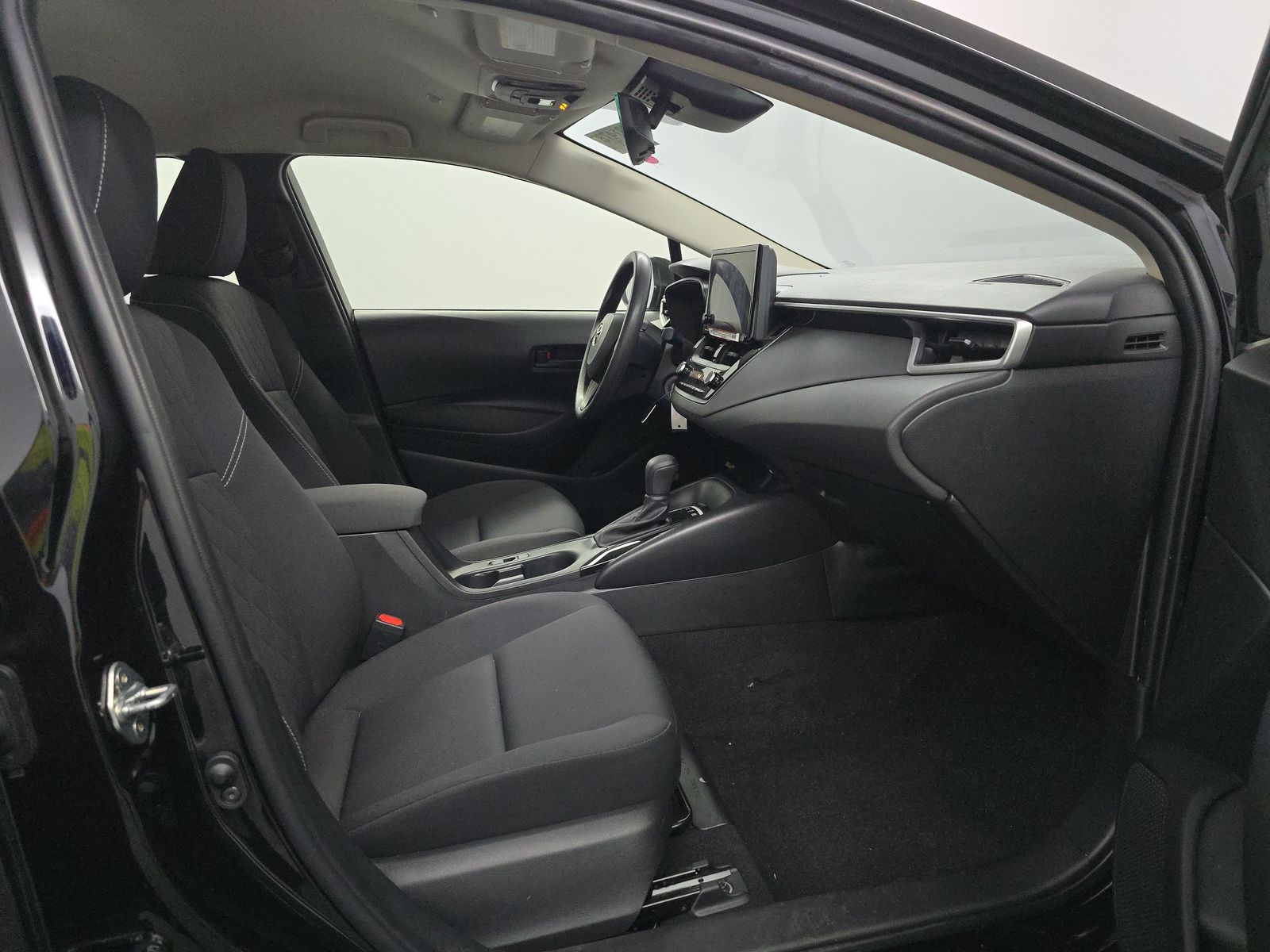 2025 Toyota Corolla Hybrid LE FWD