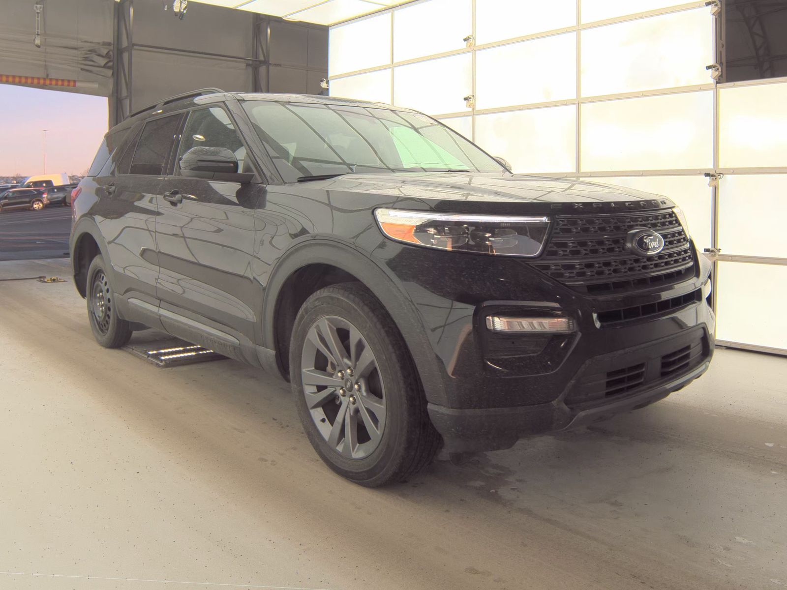 2023 Ford Explorer XLT AWD