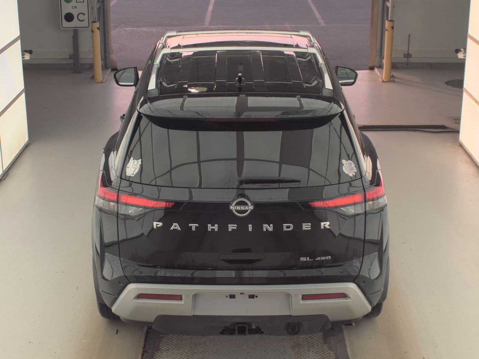 2024 Nissan Pathfinder SL AWD