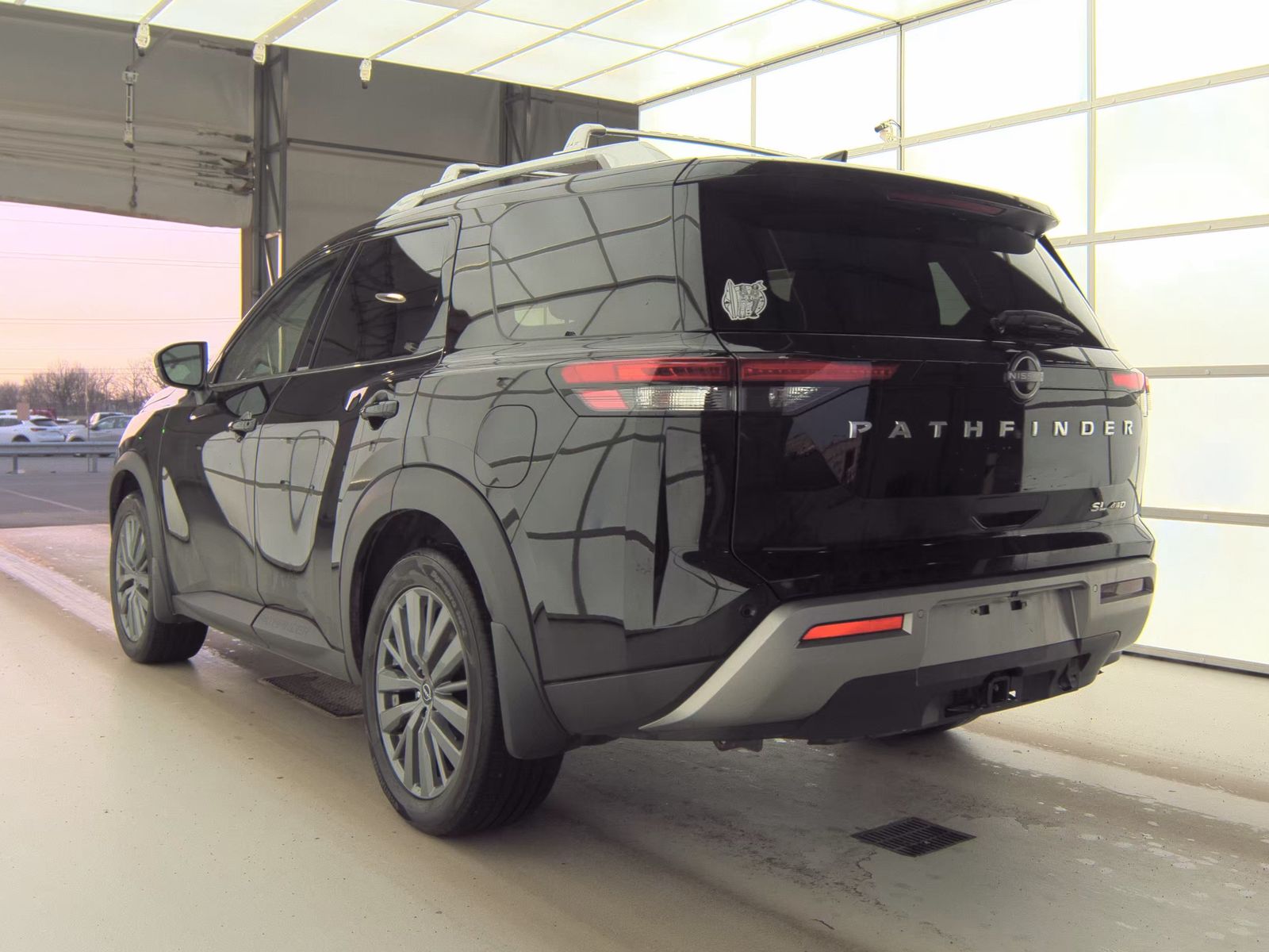 2024 Nissan Pathfinder SL AWD