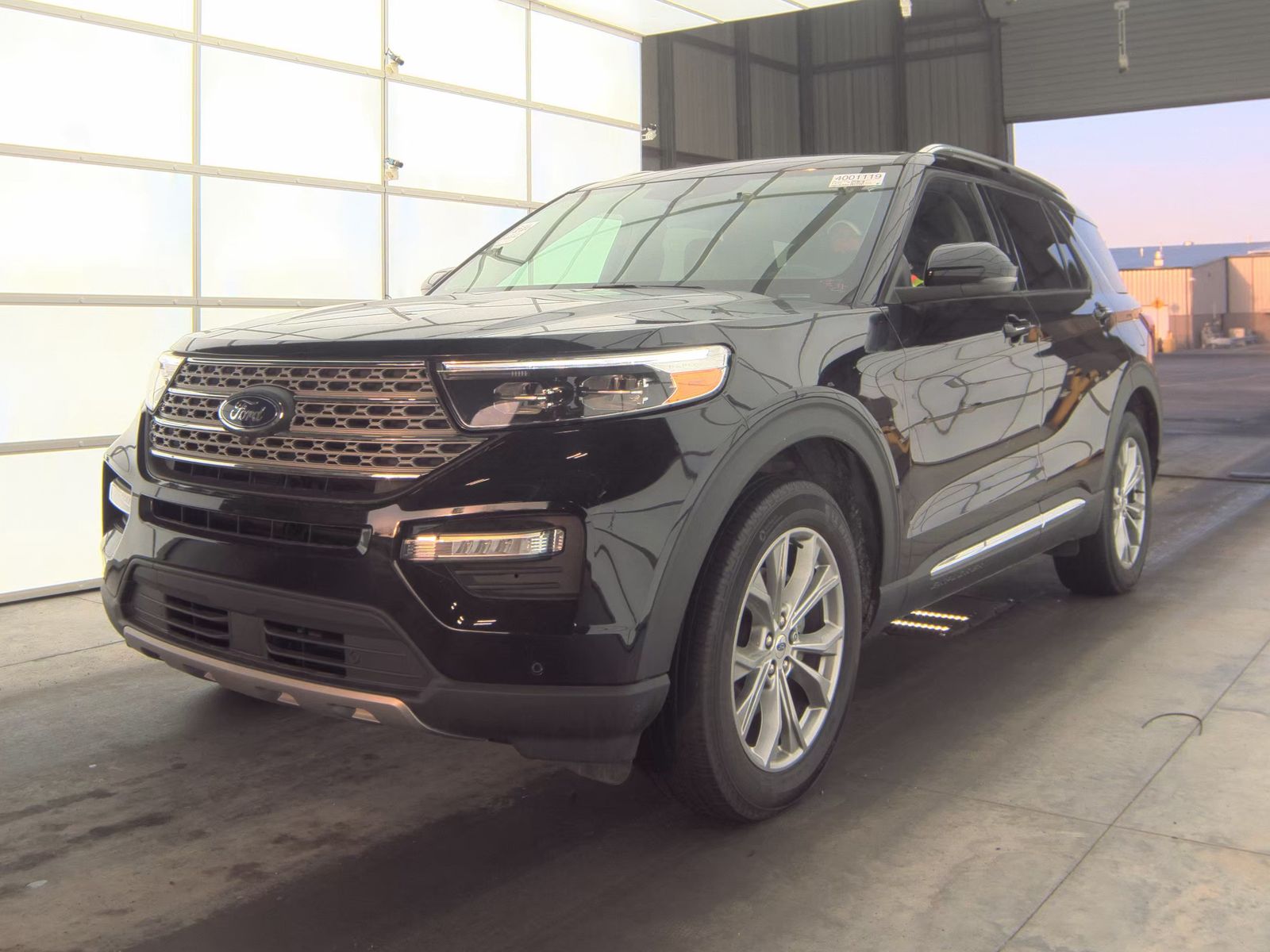 2023 Ford Explorer Limited AWD