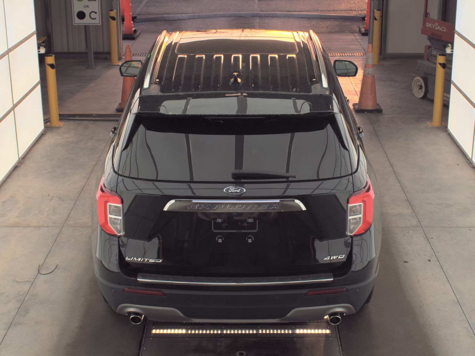 2023 Ford Explorer Limited AWD