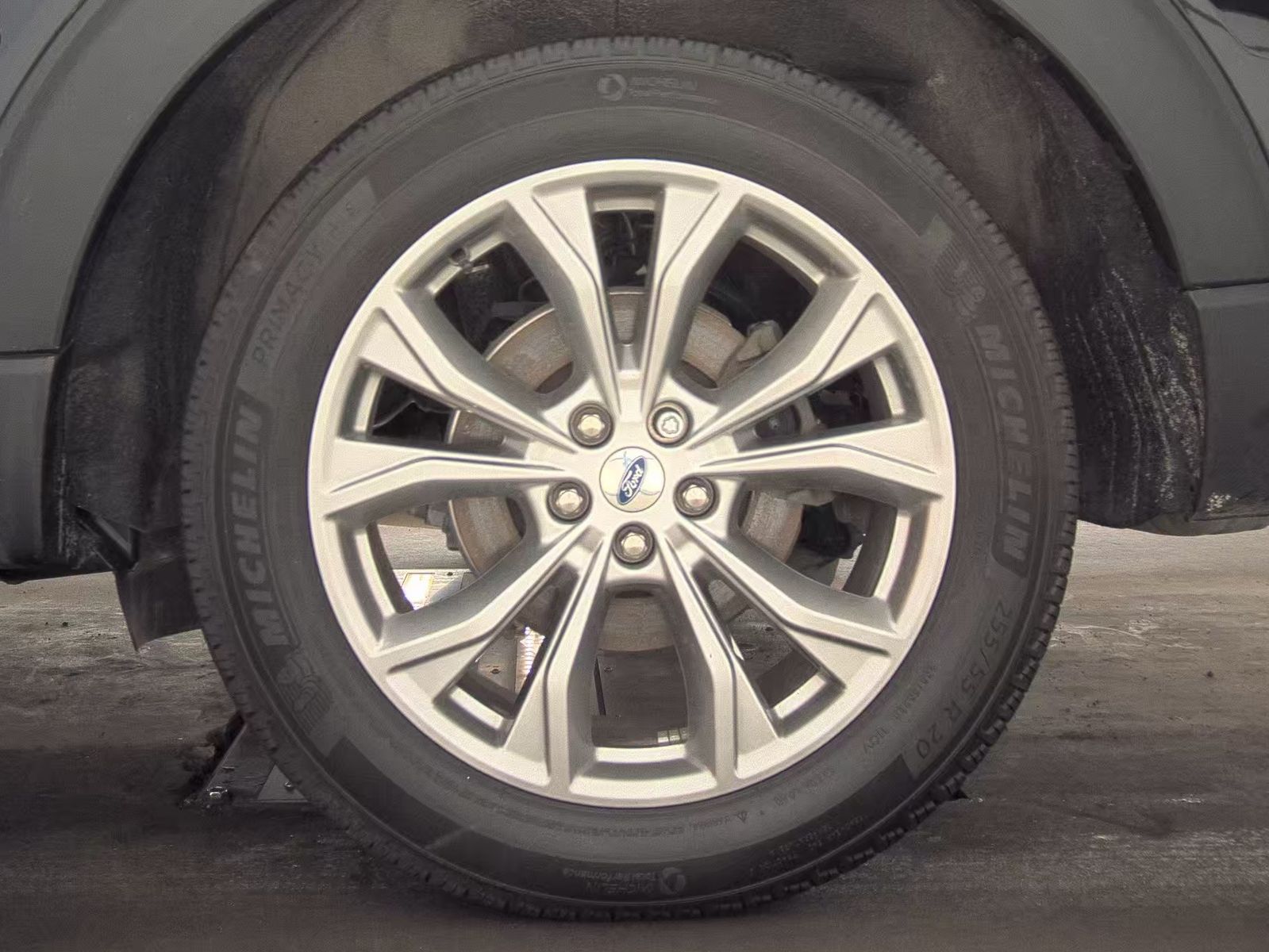 2023 Ford Explorer Limited AWD