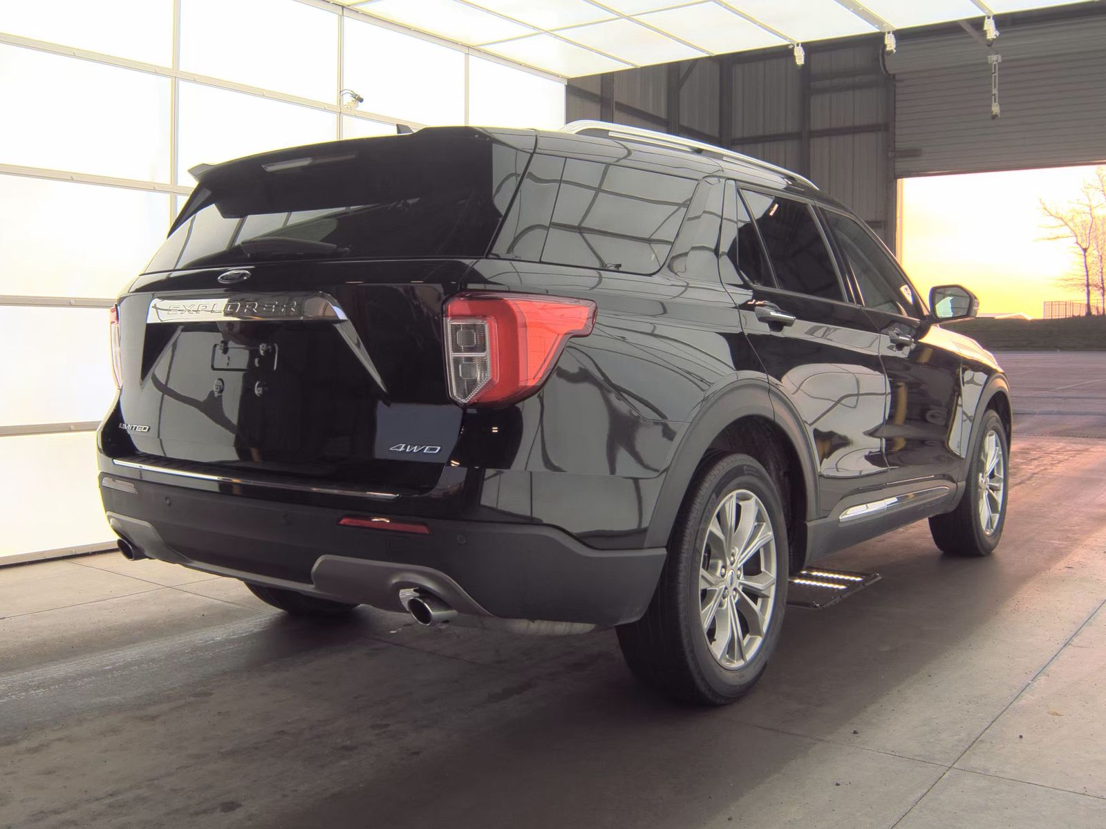 2023 Ford Explorer Limited AWD