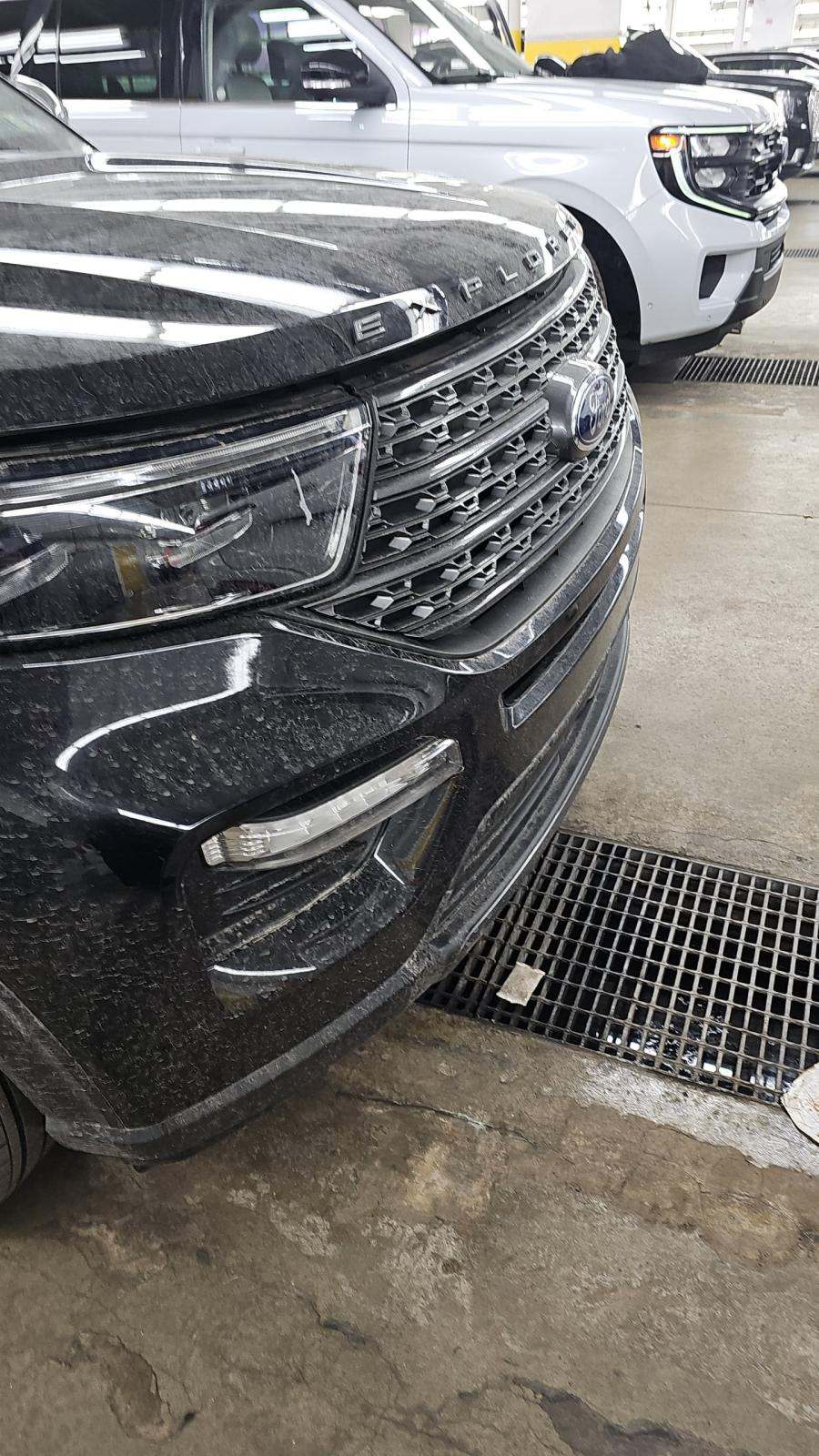 2023 Ford Explorer XLT AWD