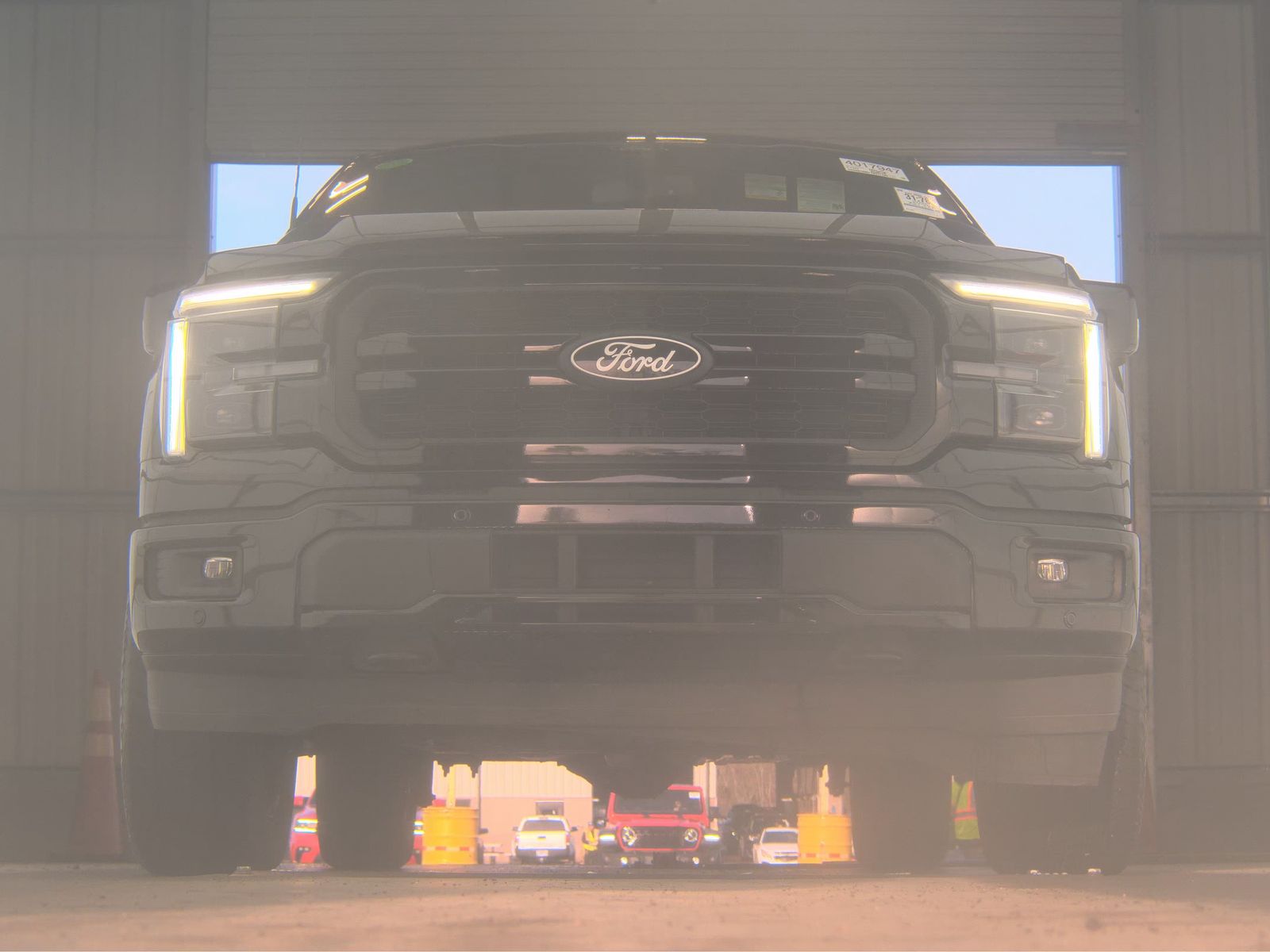 2025 Ford F-150 Hybrid Lariat AWD