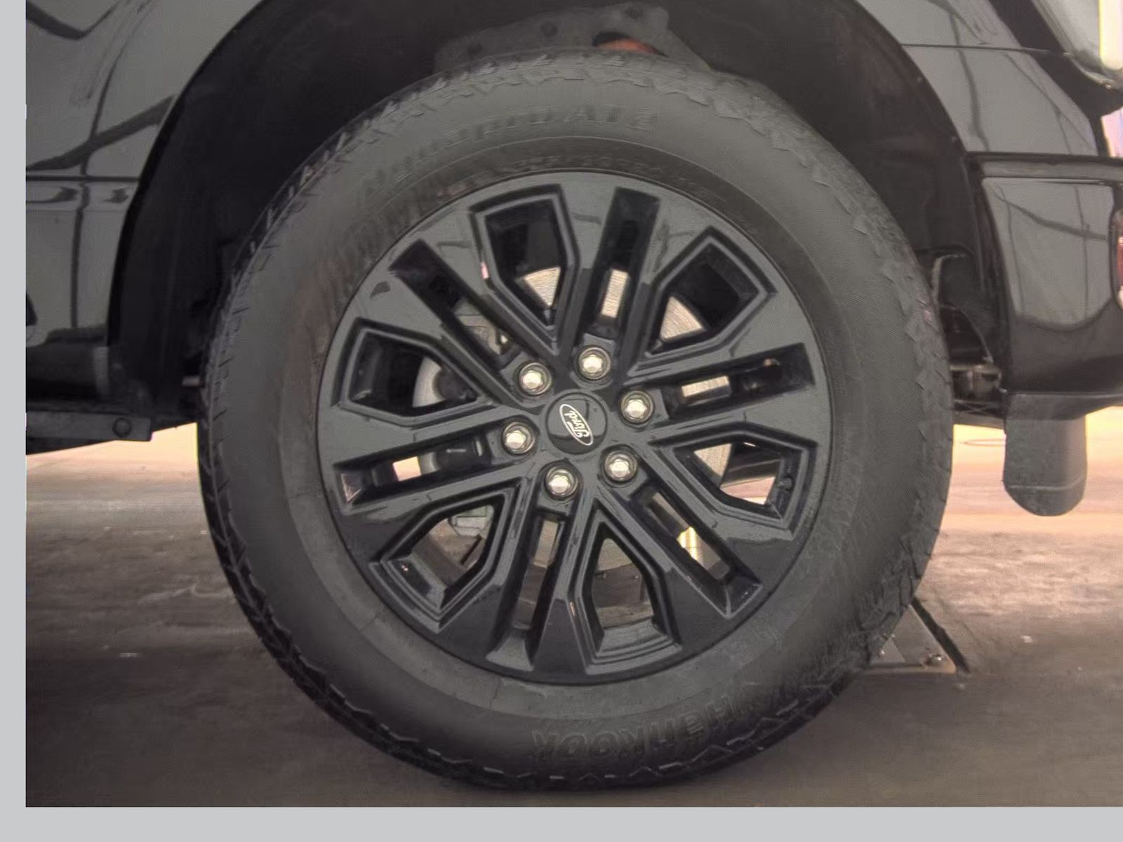 2025 Ford F-150 Hybrid Lariat AWD