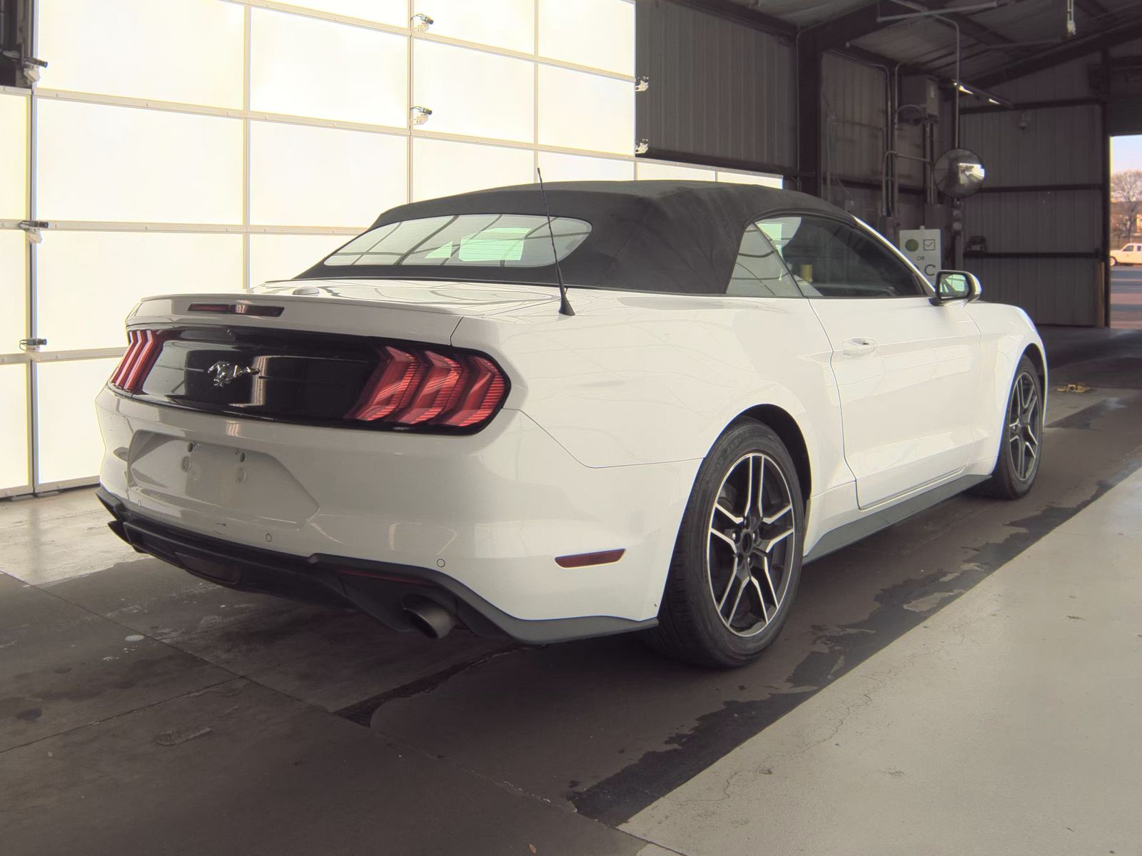 2023 Ford Mustang EcoBoost FWD