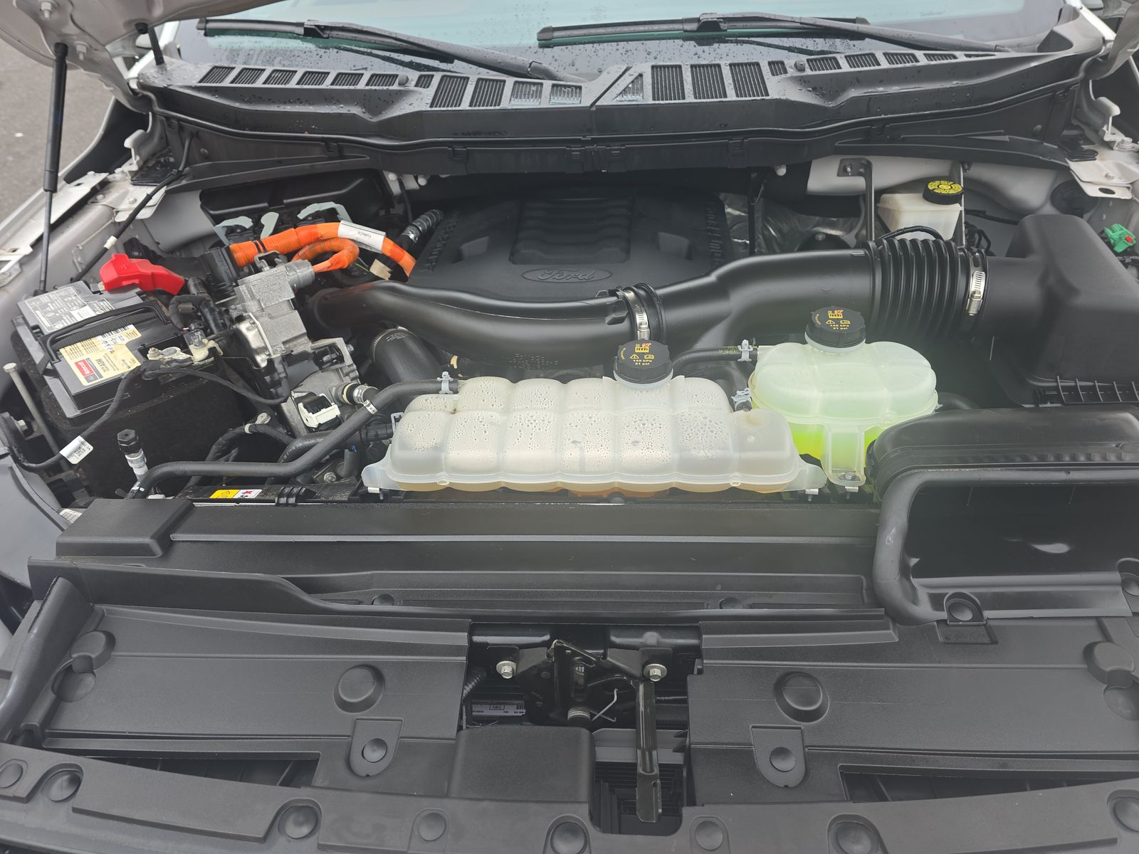 2023 Ford F-150 Hybrid Lariat AWD