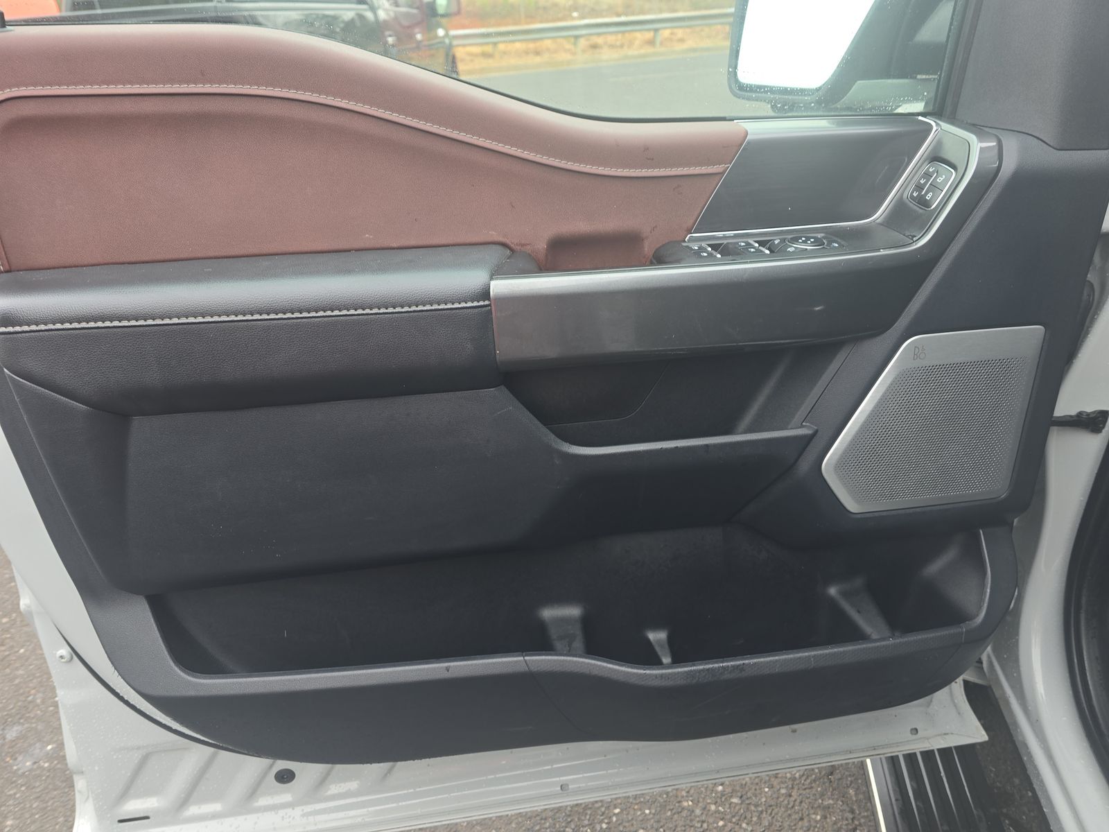 2023 Ford F-150 Hybrid Lariat AWD