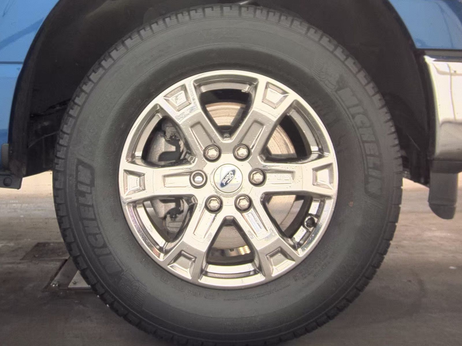 2023 Ford F-150 XLT AWD