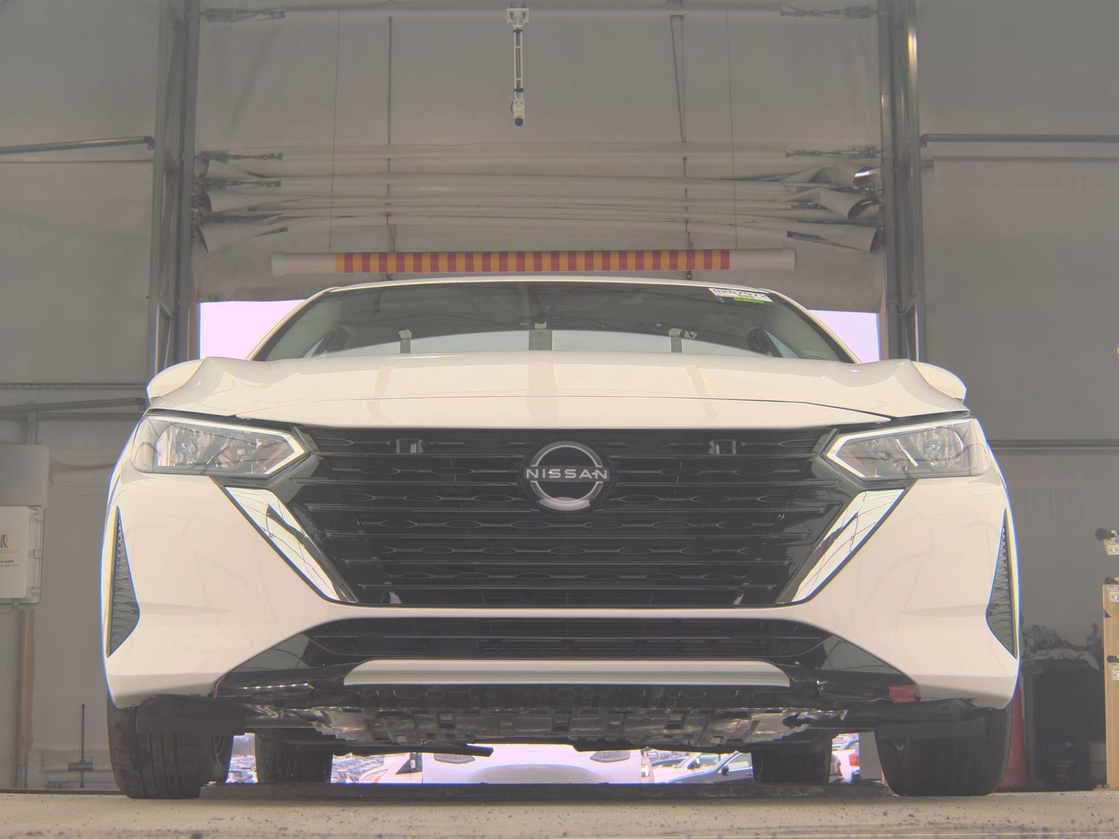 NISSAN SENTRA - 4