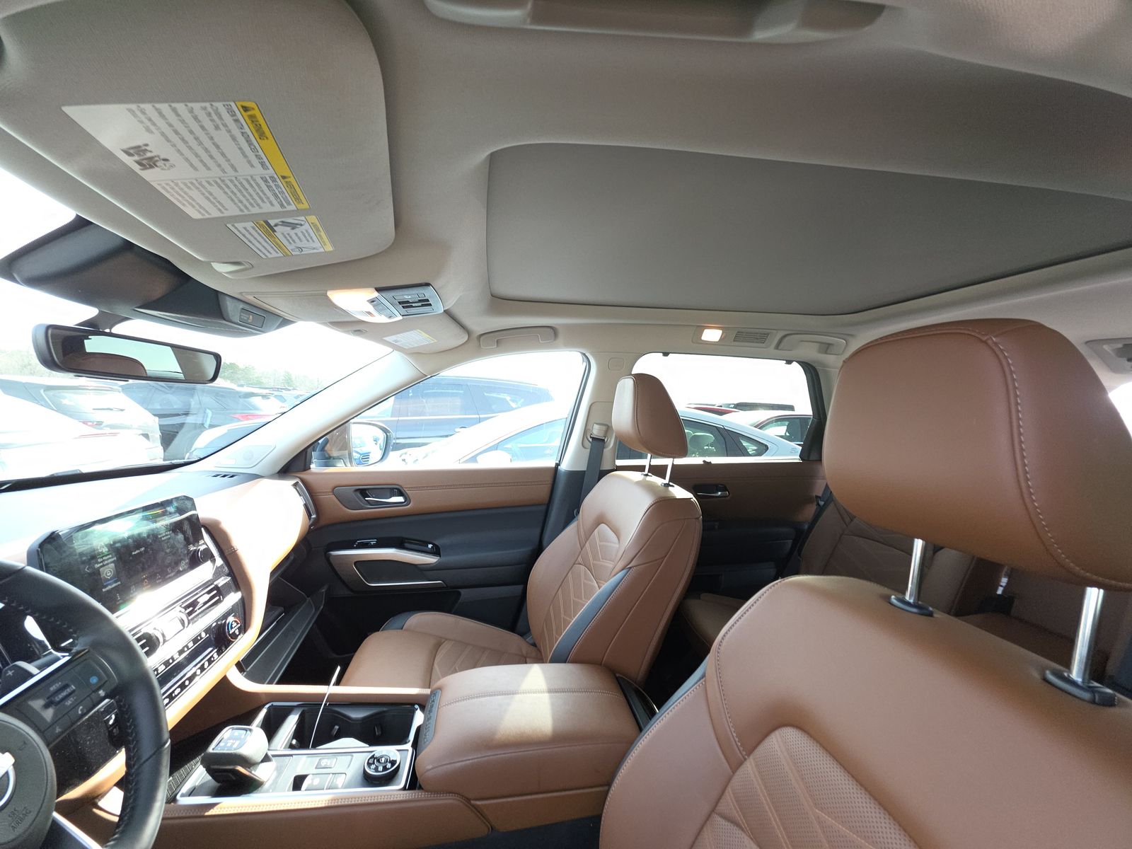 2025 Nissan Pathfinder Platinum AWD