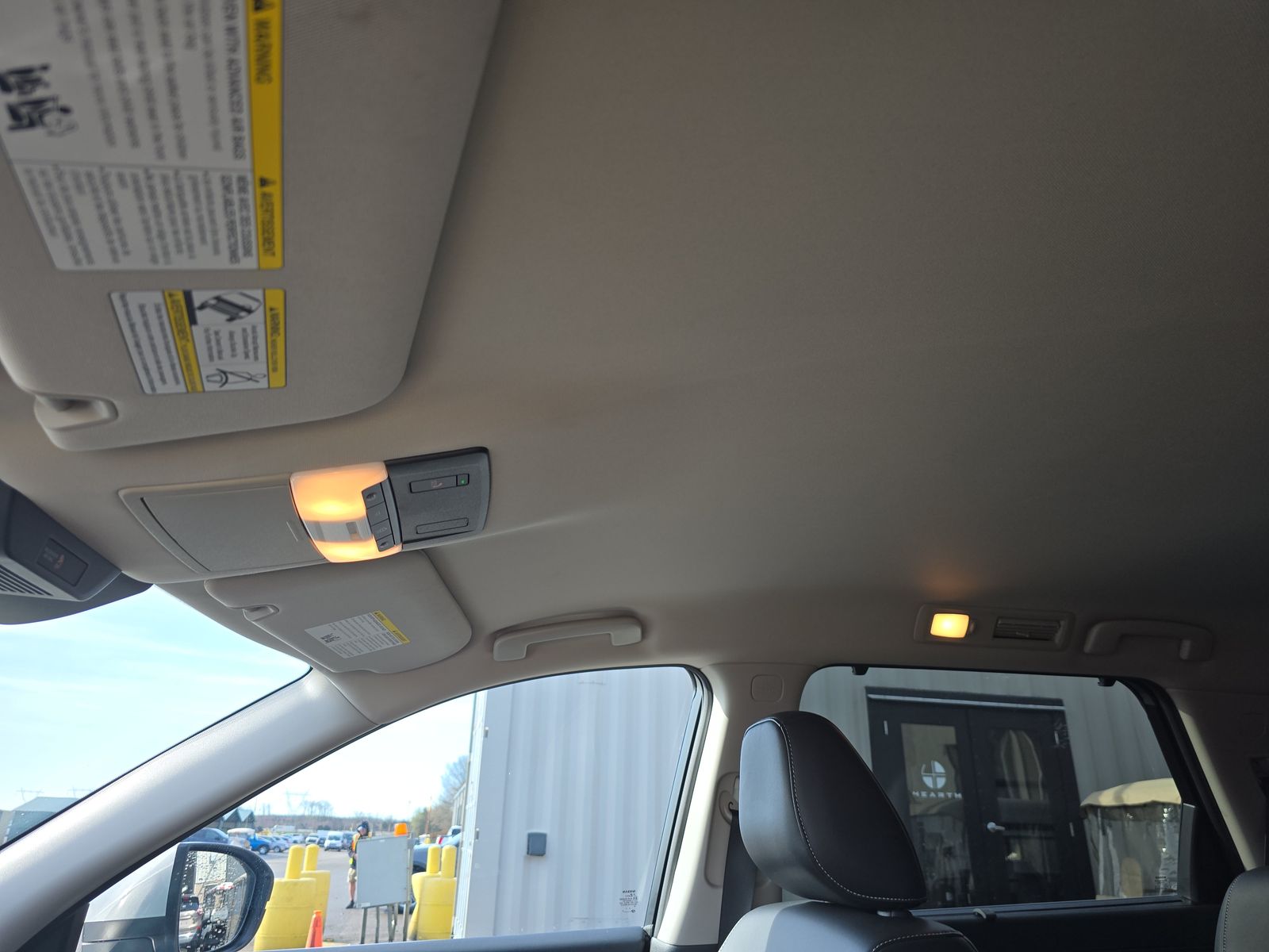 2025 Nissan Pathfinder SL FWD