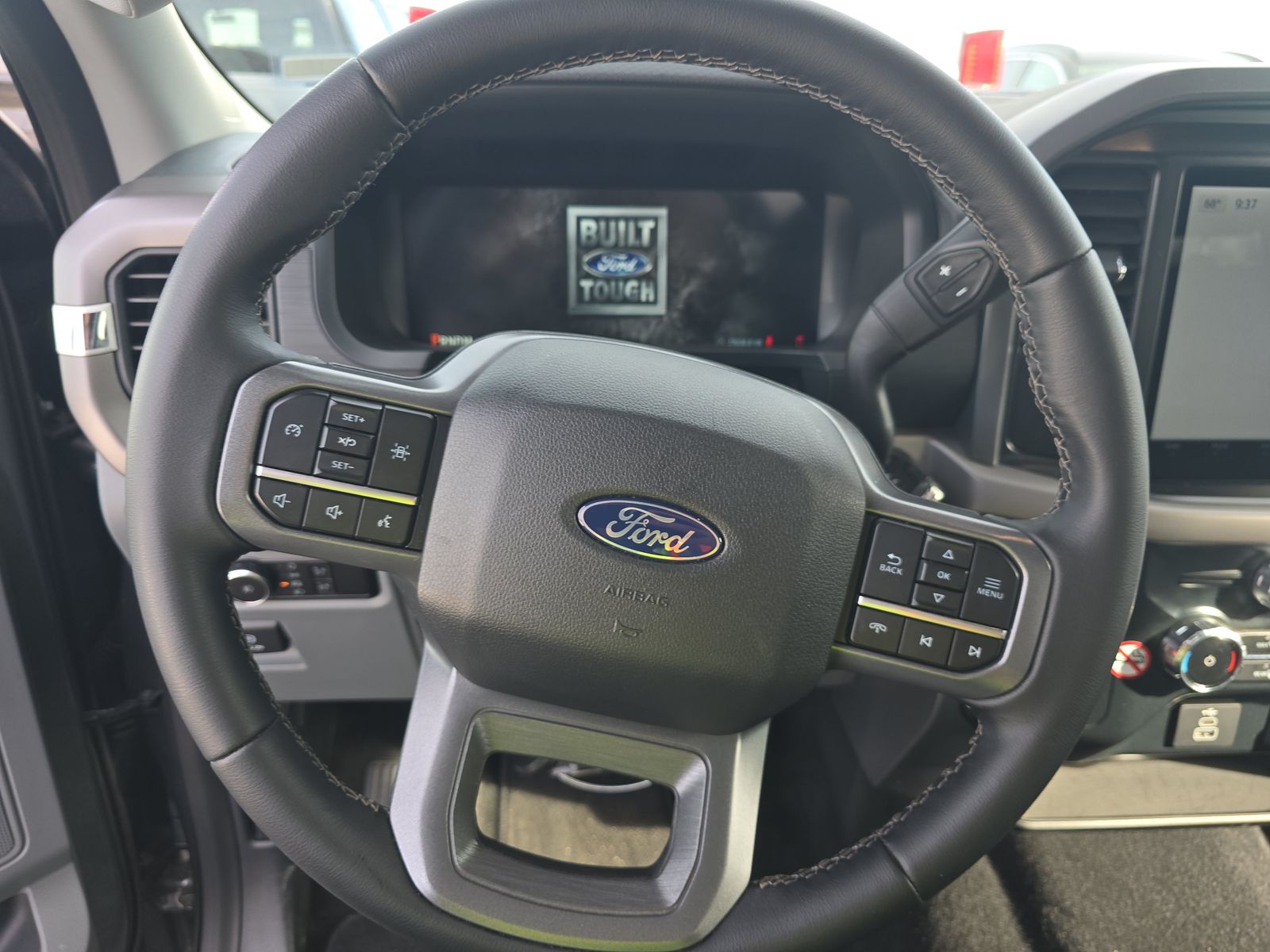 2025 Ford F-150 XLT AWD