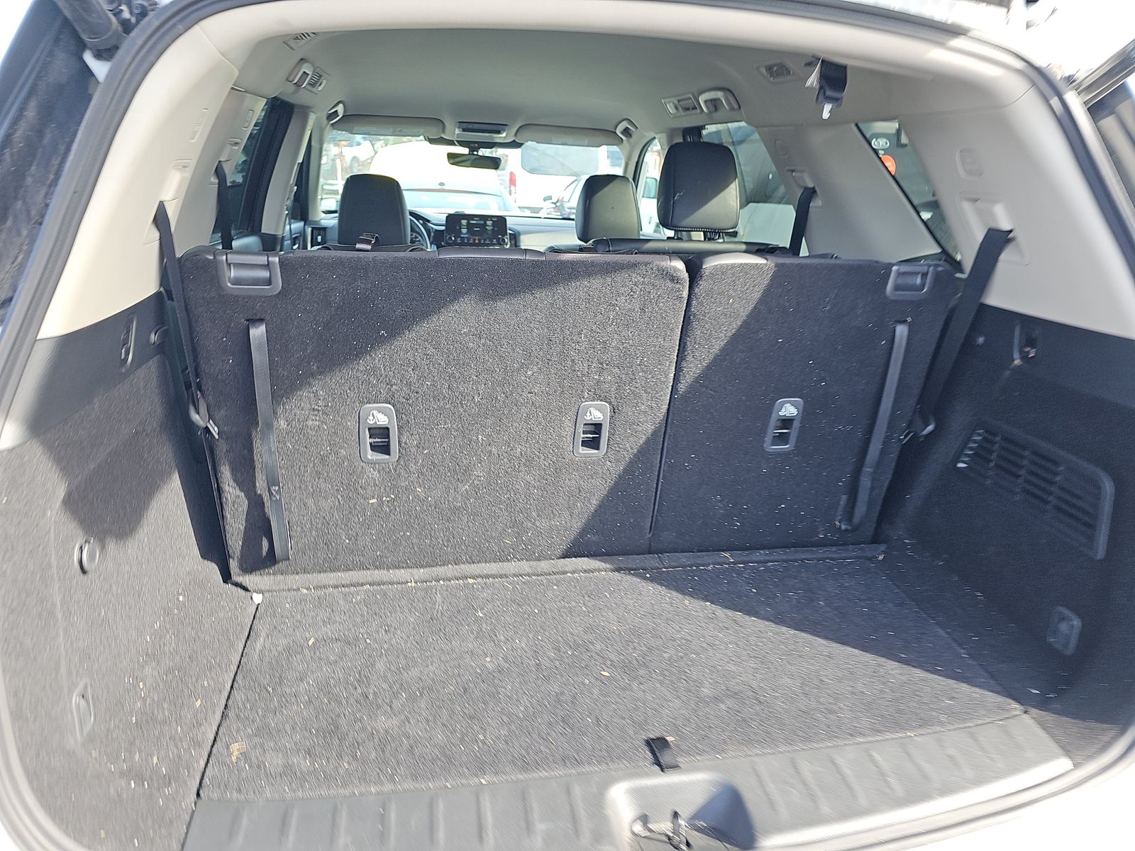 2025 Nissan Pathfinder SL FWD