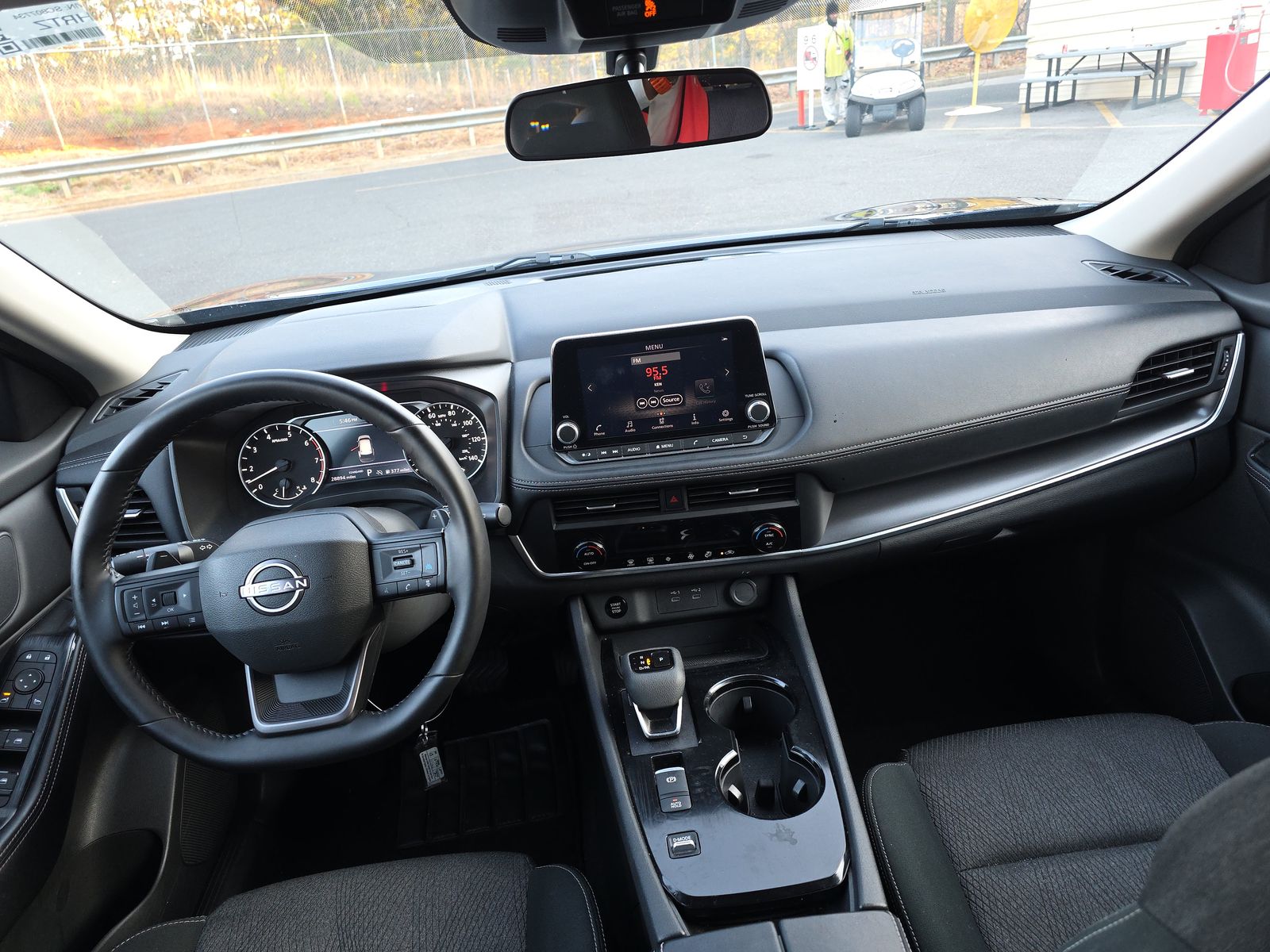 2025 Nissan Rogue SV FWD